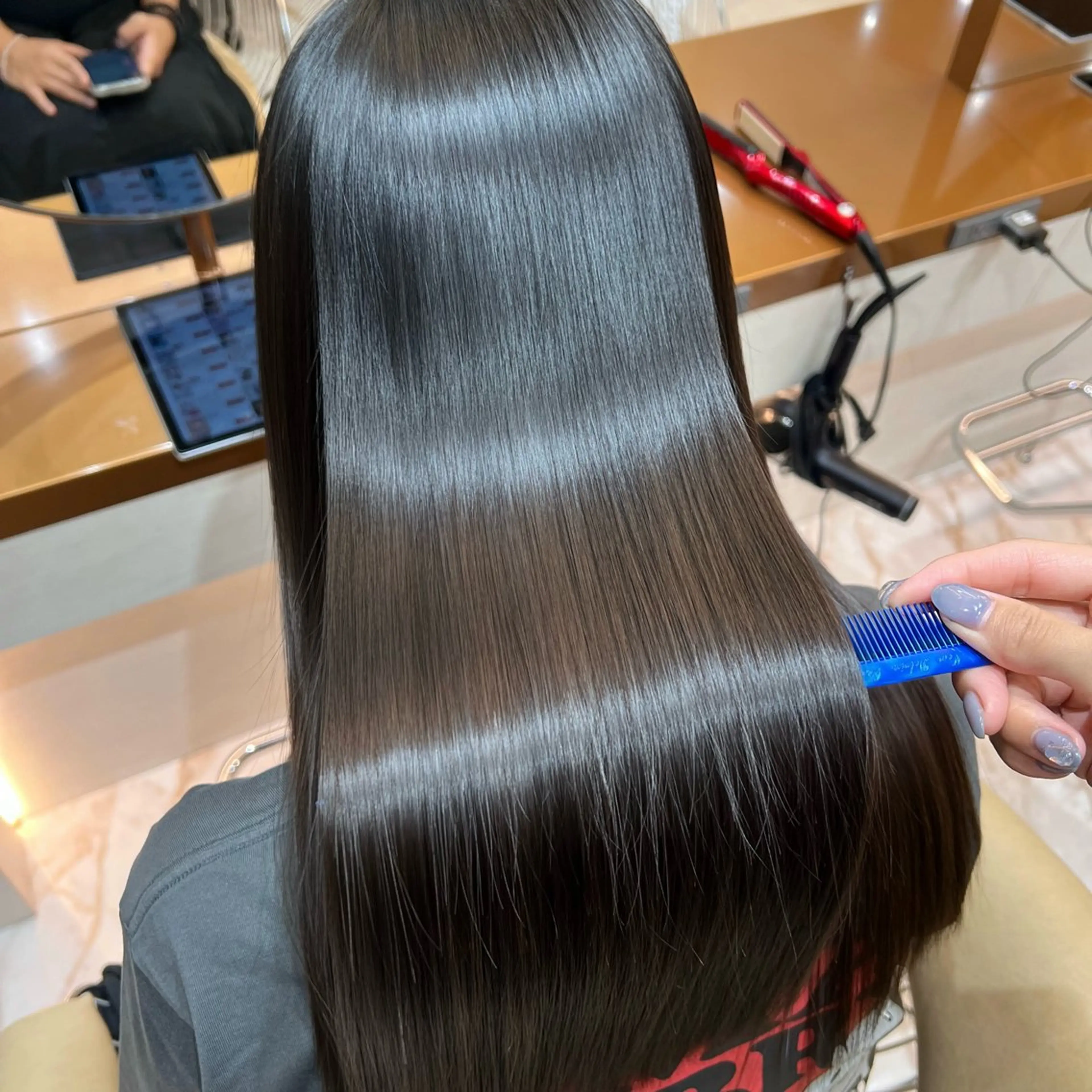 セミロング カラー 髪質改善 トリートメント トリートメント ✨カチモリ✨レイヤー 韓国ヘア🇰🇷ゆいのヘアスタイル