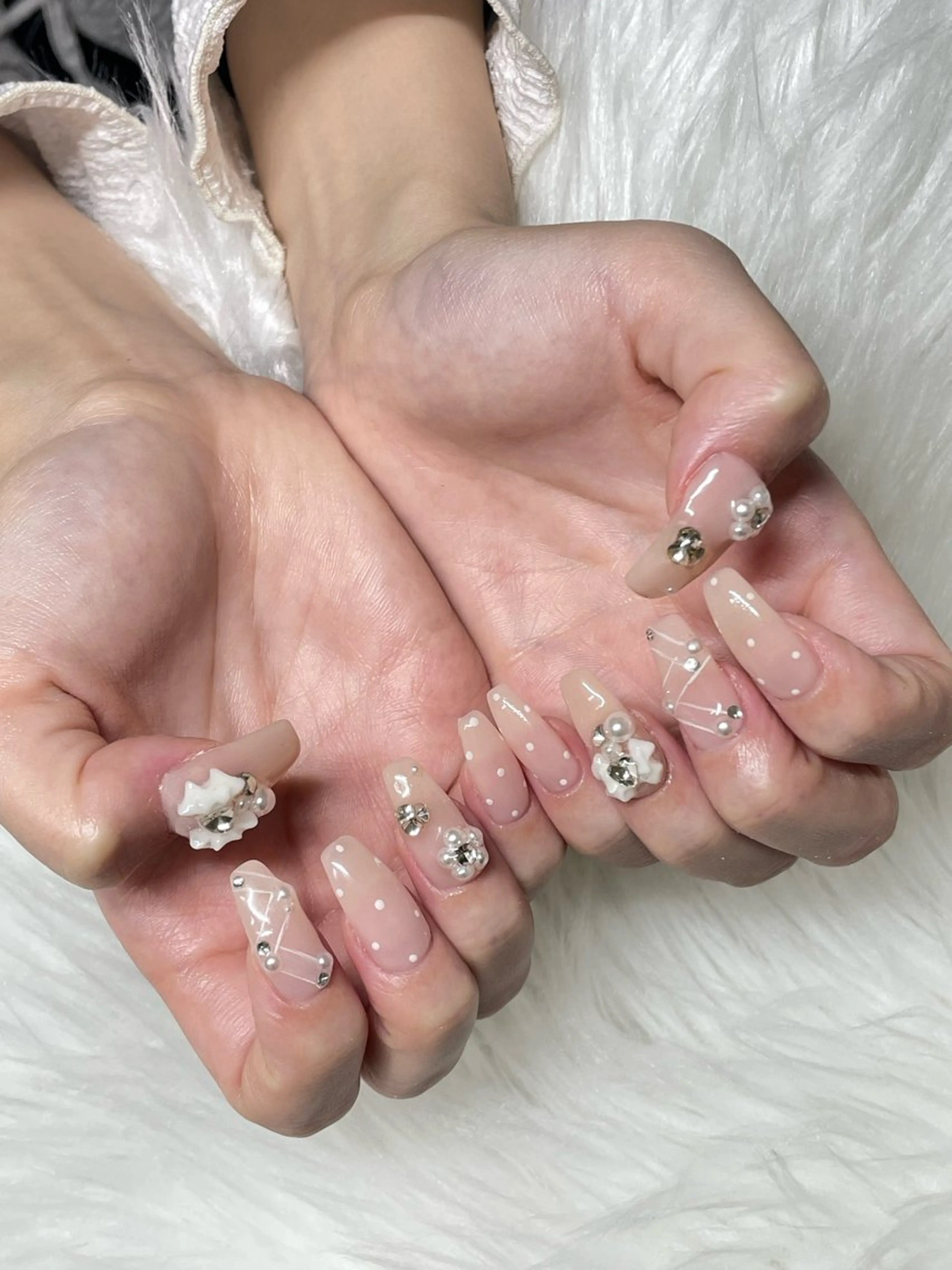 ネイル ハンドネイル オーロラ所属・YUI nailのネイルデザイン