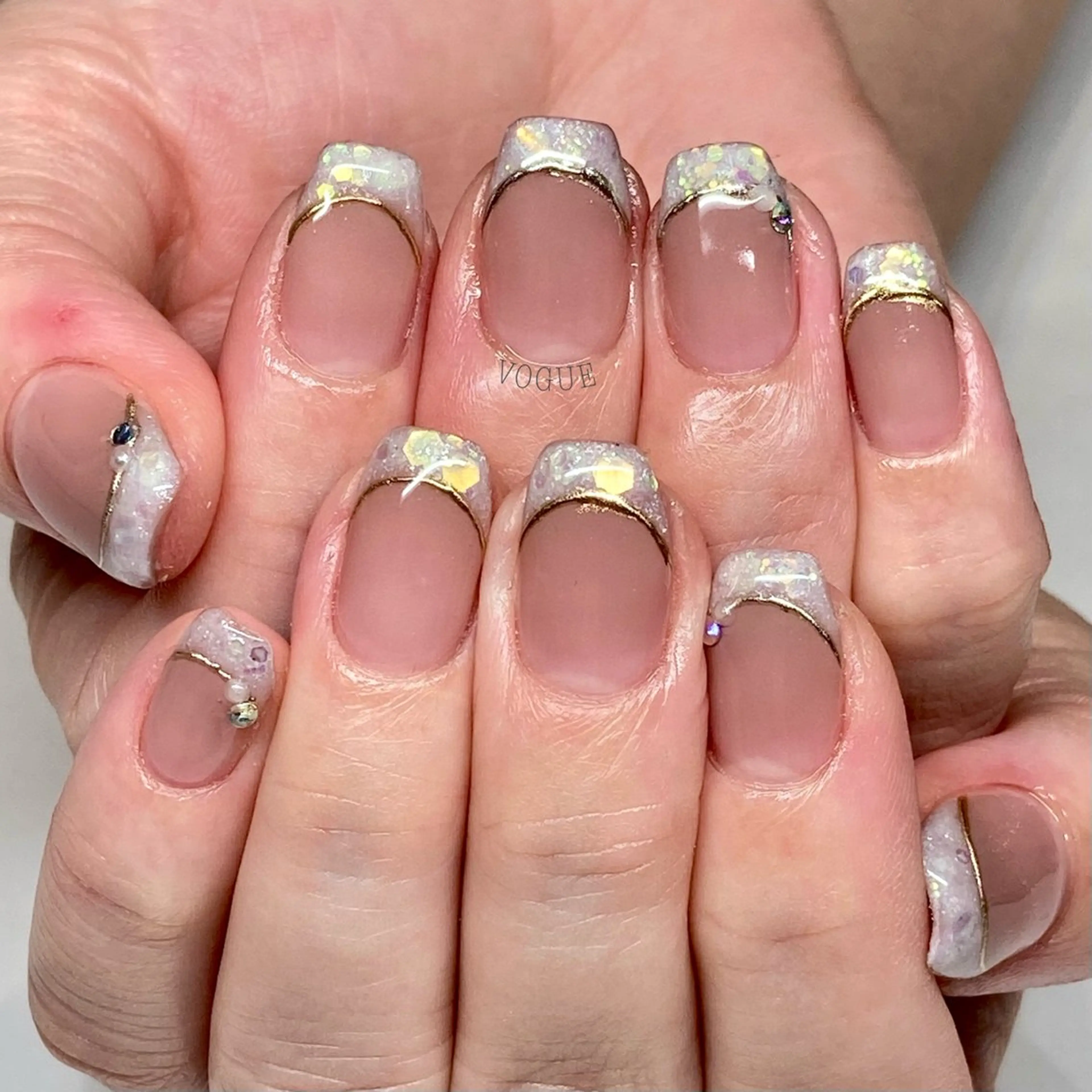 ネイル ハンドネイル VOGUE ×SWANのネイルデザイン