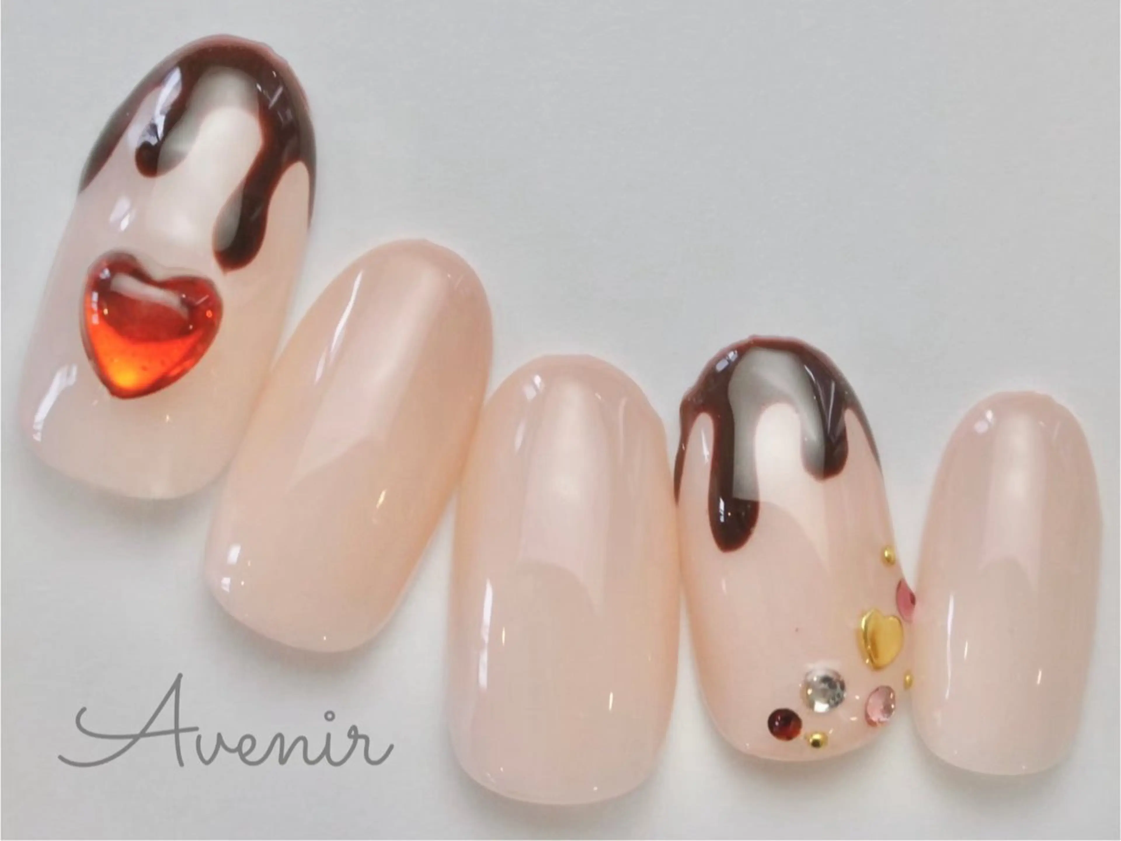 ネイル ハンドネイル Avenir 表参道 nail＆eye予約のネイルデザイン