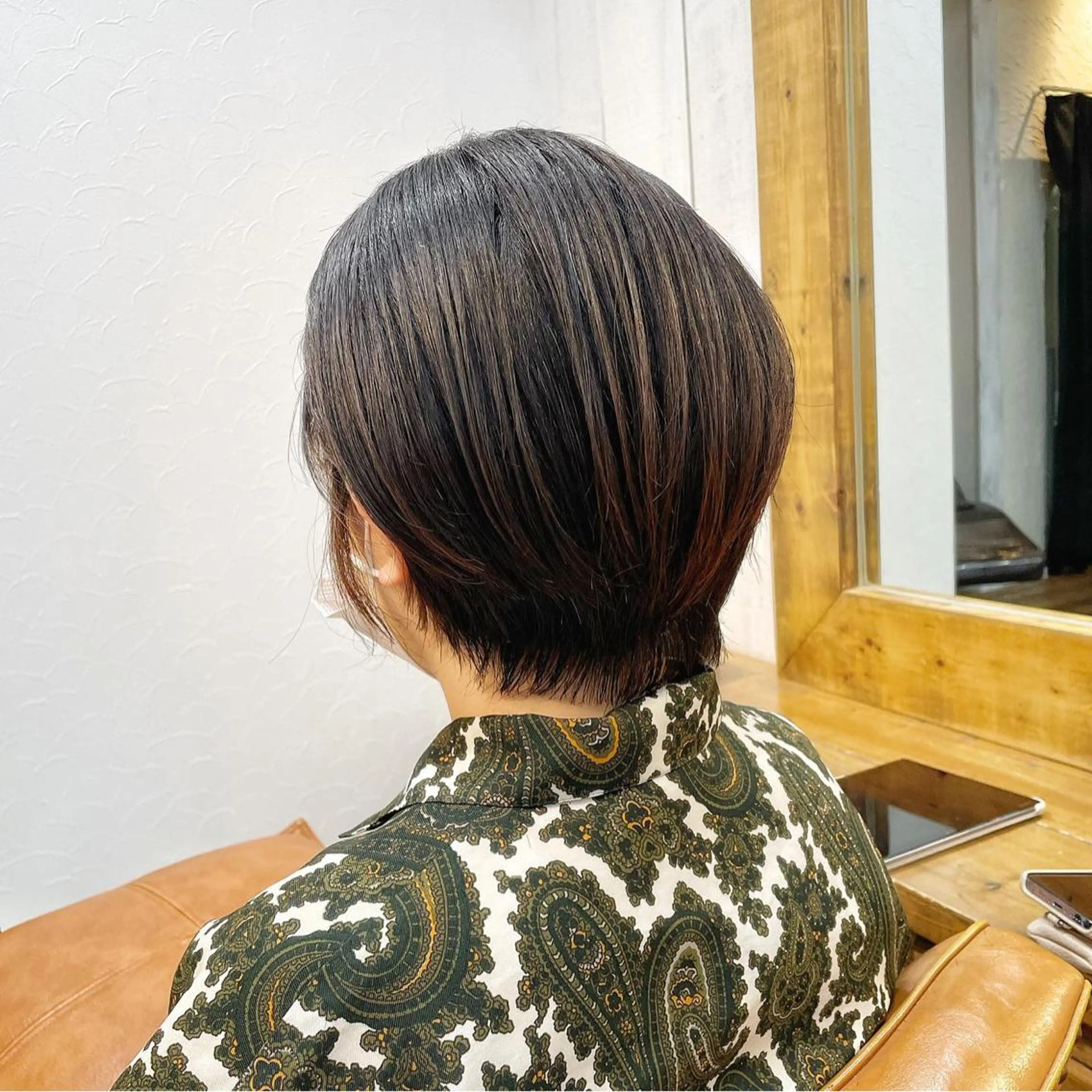 ショート カラー ショートボブ ショートレイヤー ボブ レイヤーカット ミセス newline銀座所属・👑銀座ショート/ 絶壁補正/金子涼👑のヘアスタイル