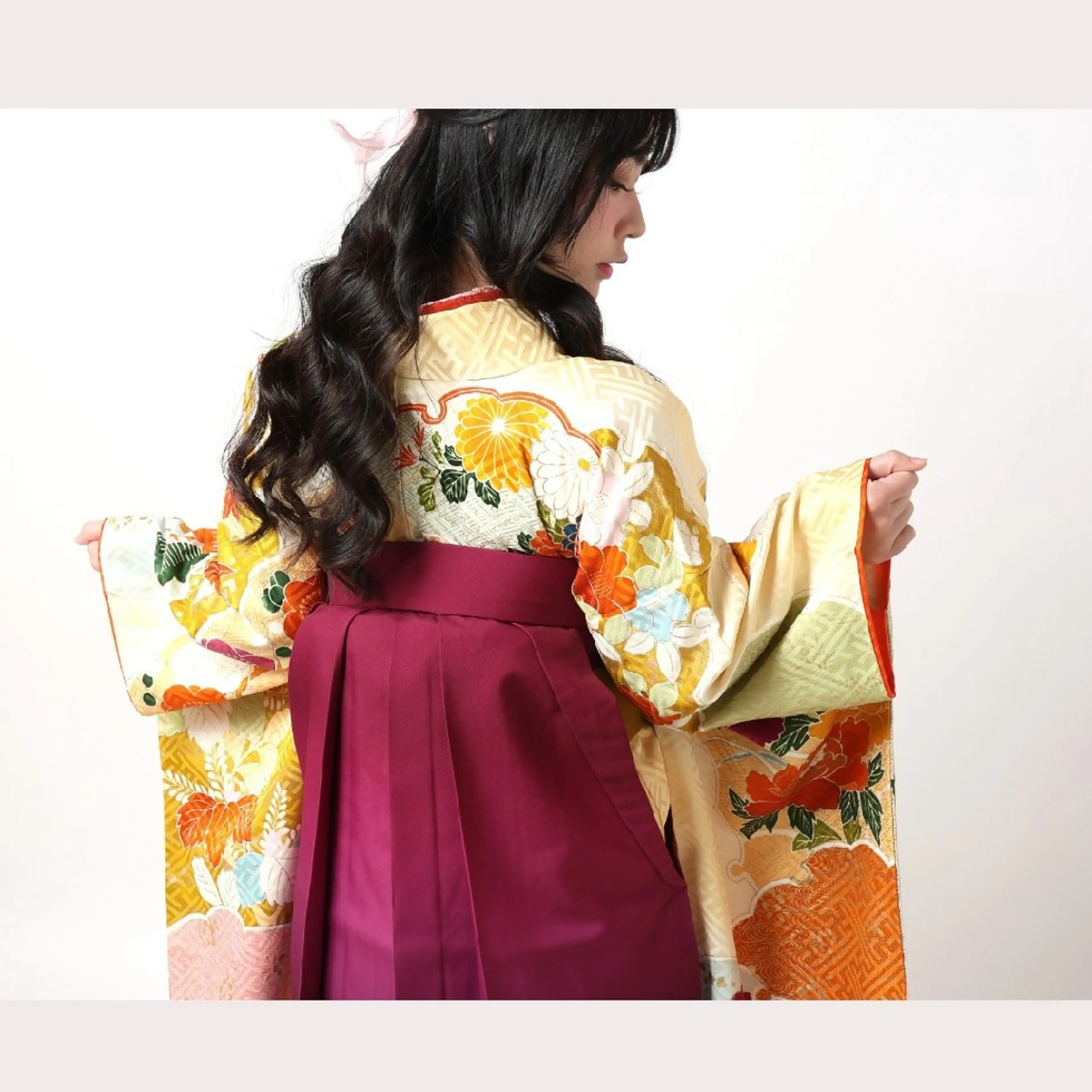 卒業式💮袴着付け＋ヘアセット(早朝5時​〜​OK/早朝料金コミコミ価格！)の写真