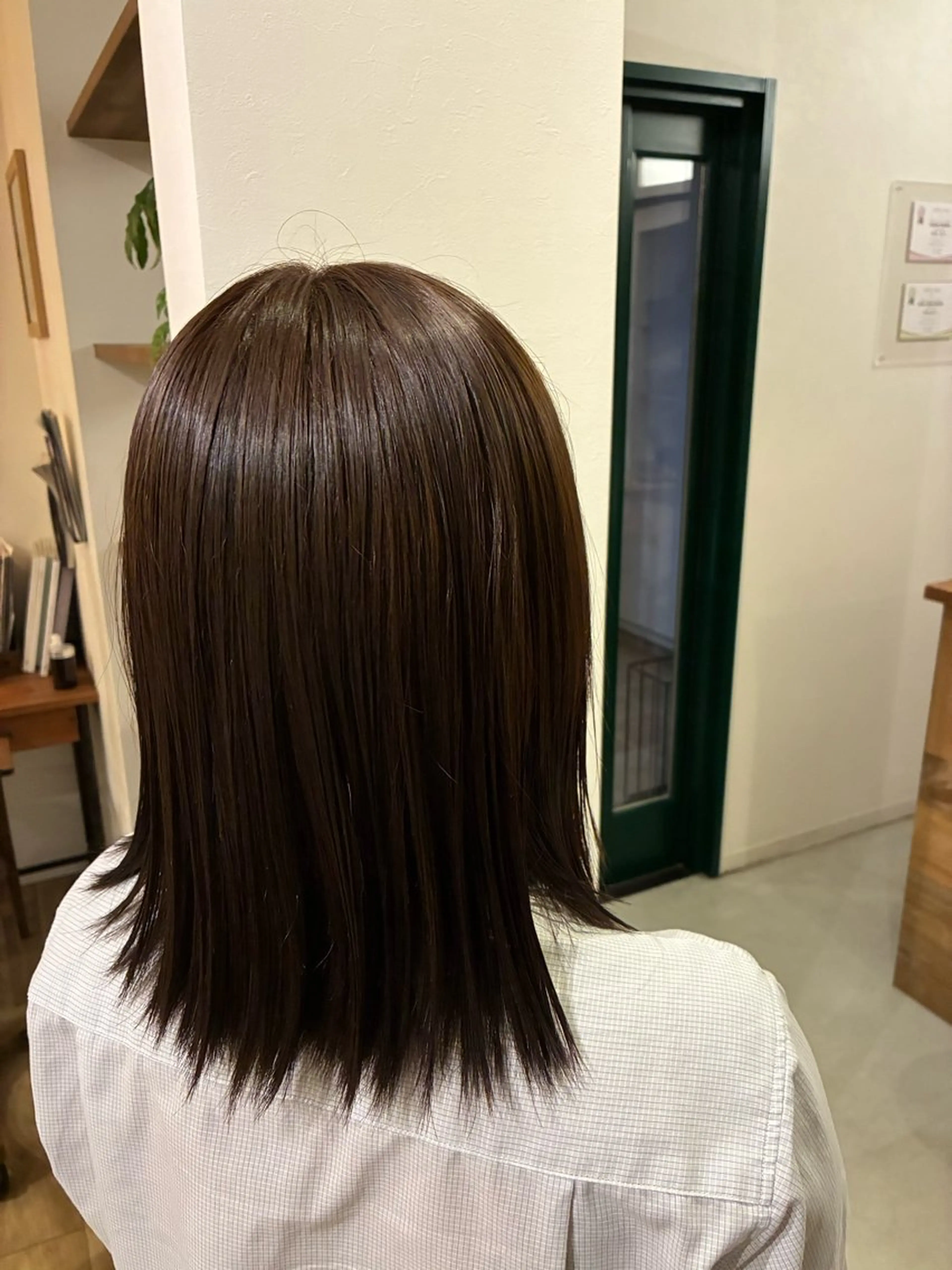 ミディアム カラー 縮毛矯正 トリートメント 清水 美香のヘアスタイル