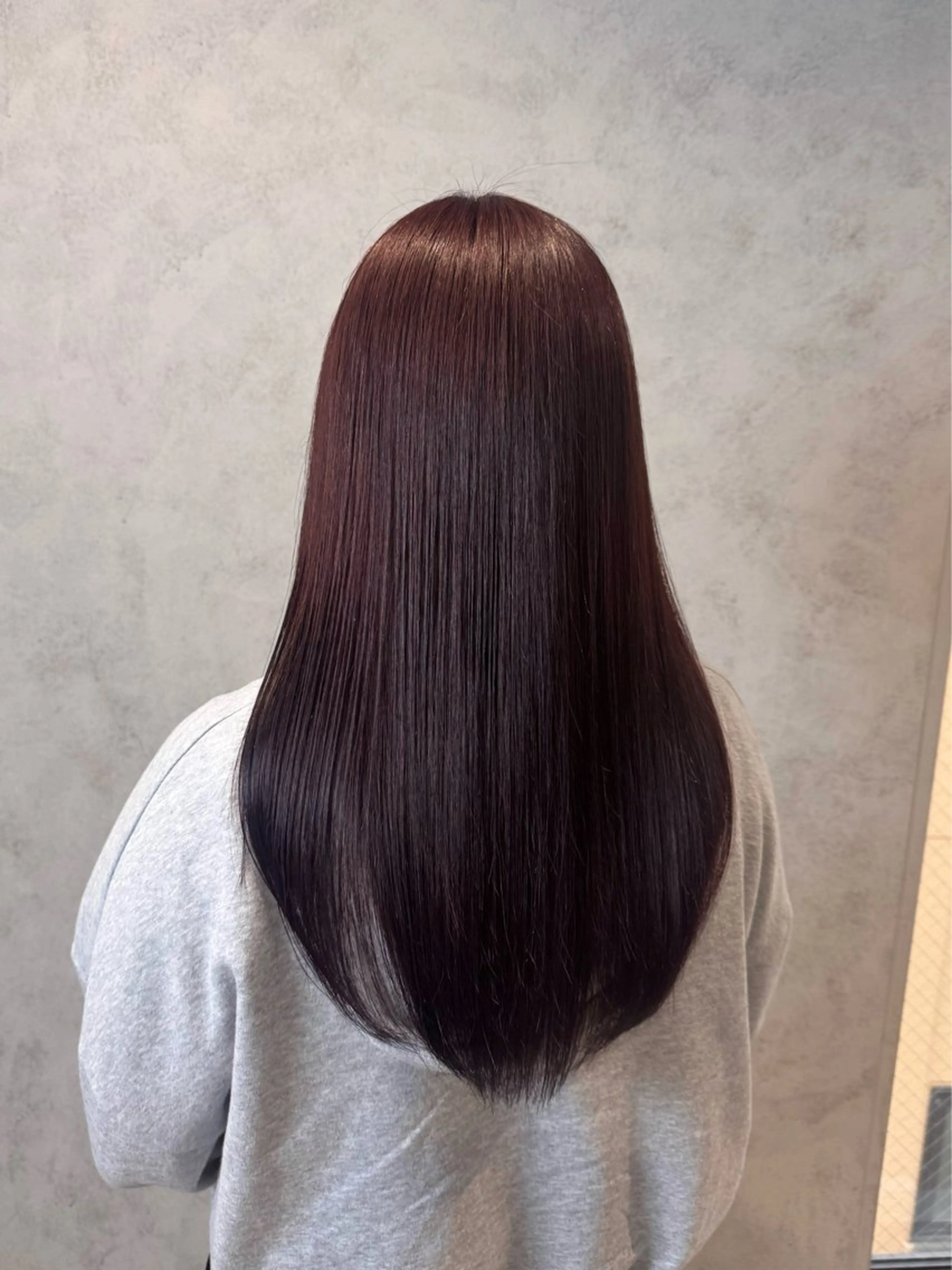 ロング ヘアカラー トリートメント 小玉 唯依のヘアスタイル