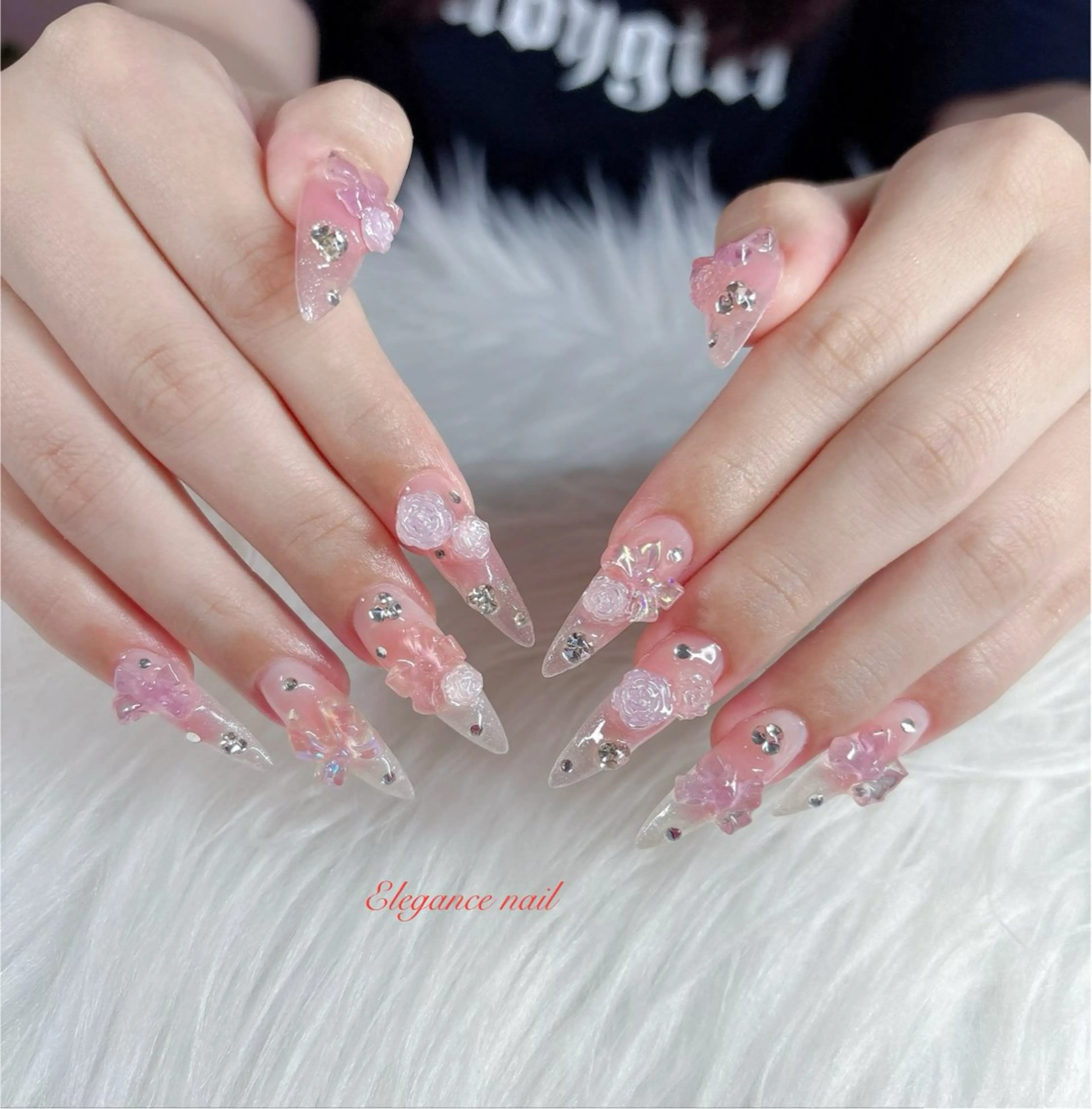 ネイル Elegance Nail本厚木店舗のネイルデザイン