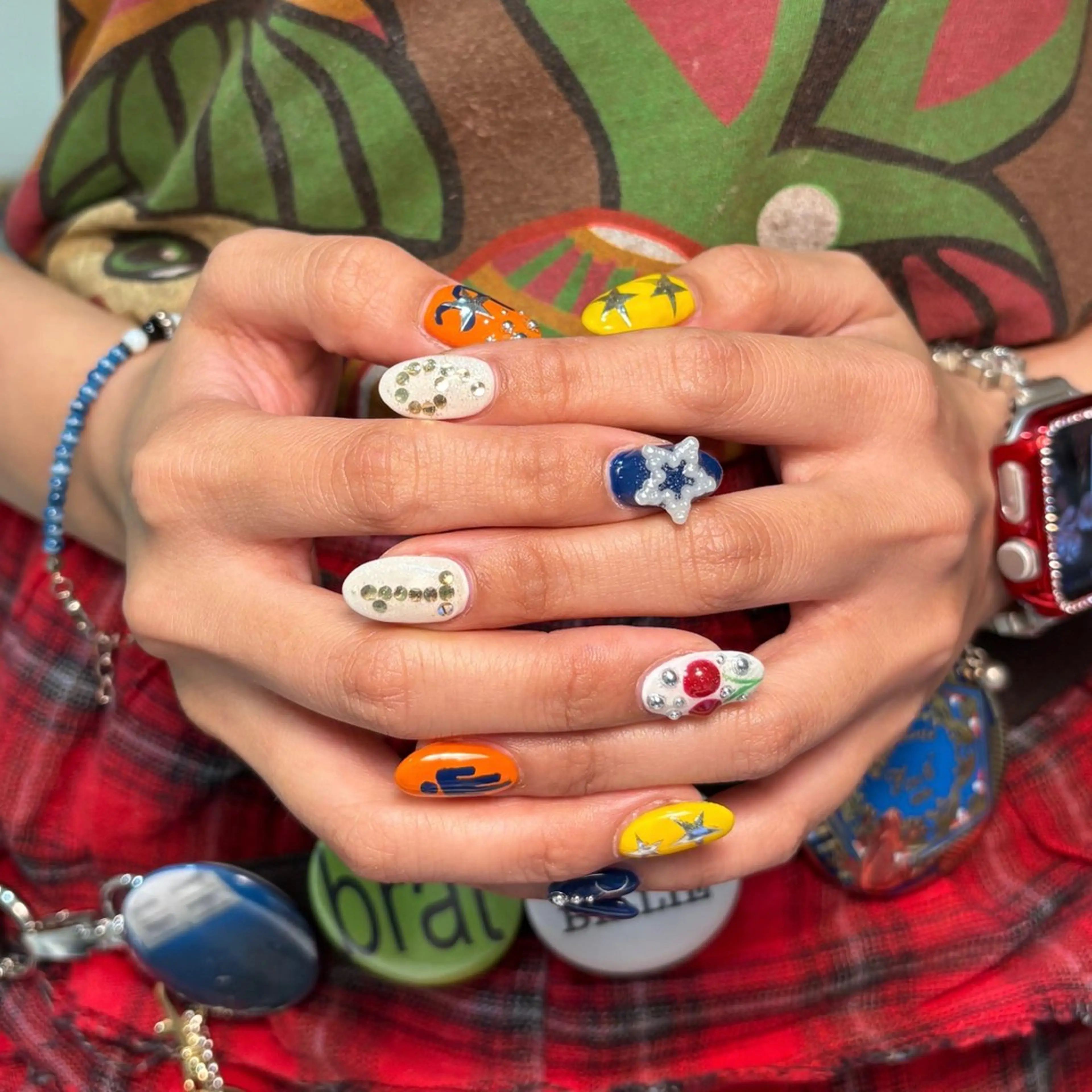 ネイル ハンドネイル ヘアアレンジ /ネイル/美波のヘアスタイル