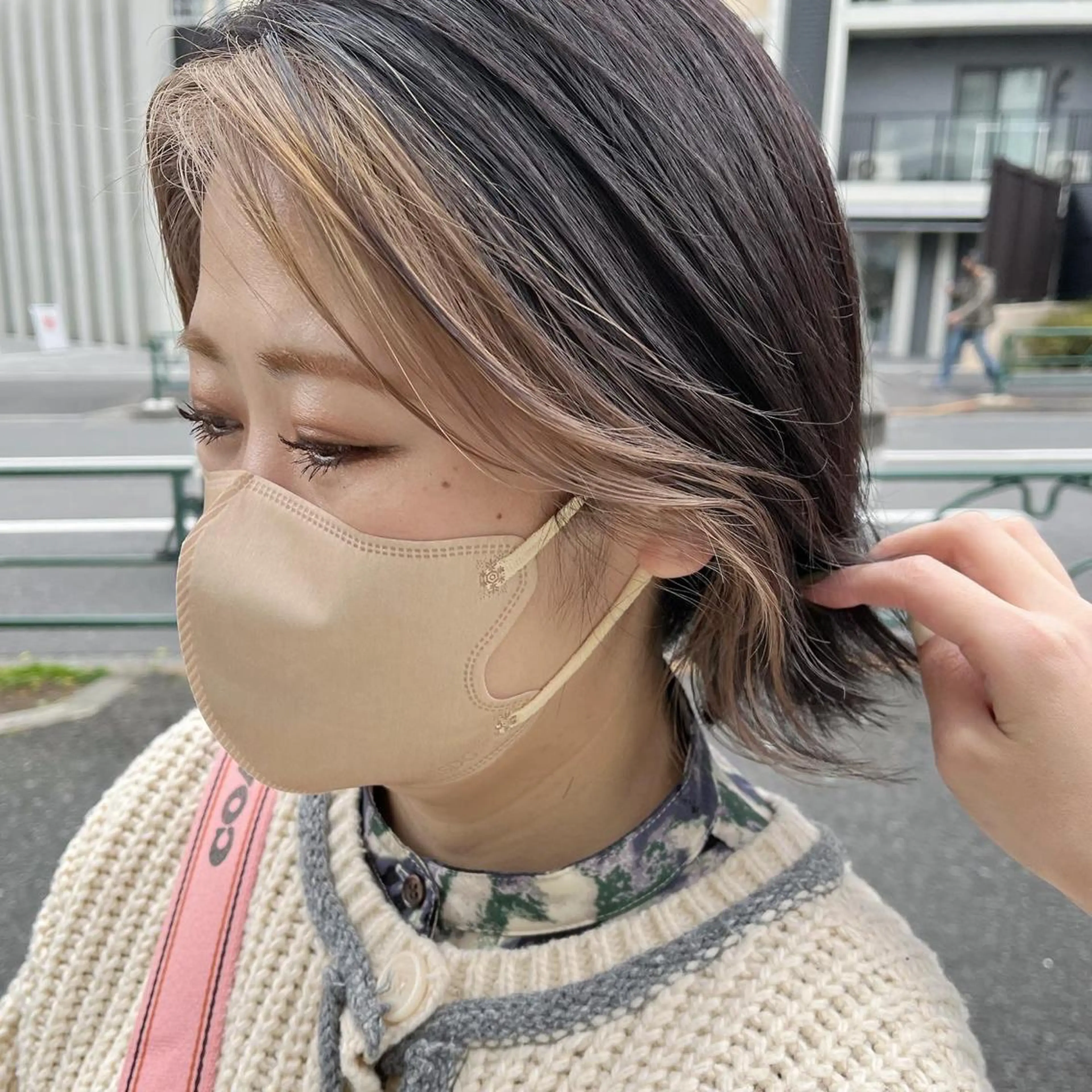 カラー ヤマダ サクラのヘアスタイル