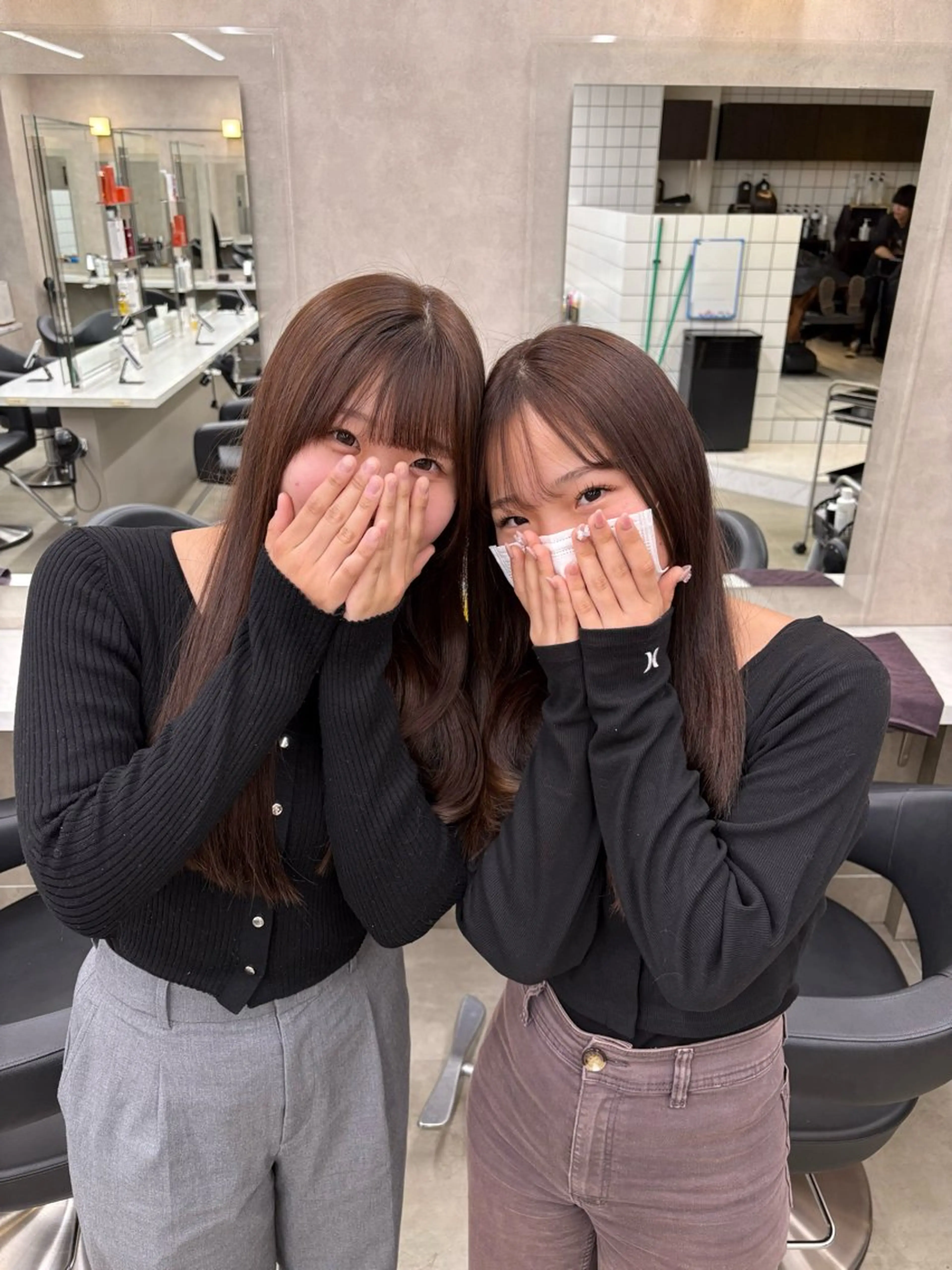 カラー ヘアカラー 透明感ベージュ🤎 ナチュラルレイヤーのヘアスタイル