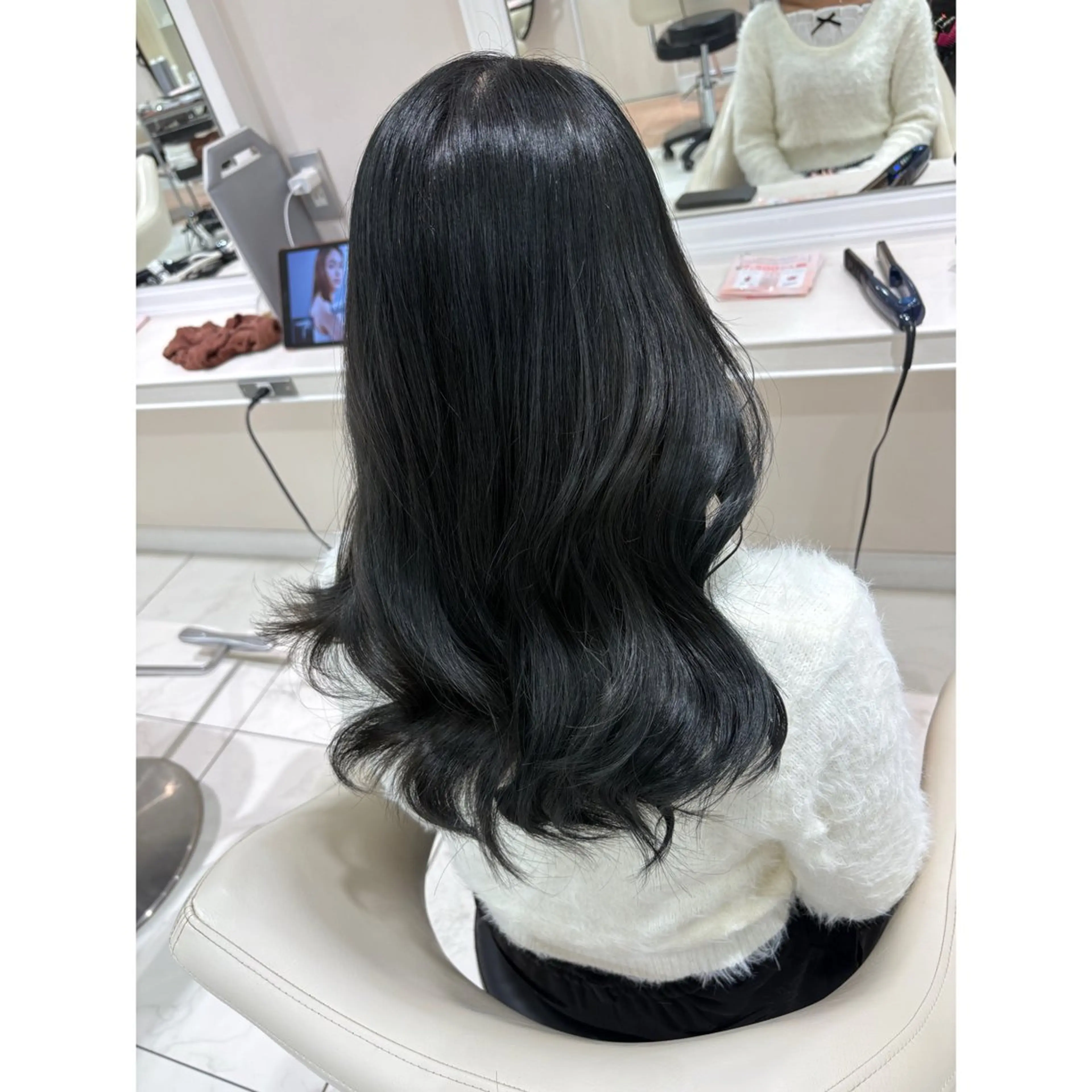 ロング カラー ヘアカラー トリートメント 韓国ヘア 🎀中川綾乃🎀のヘアスタイル