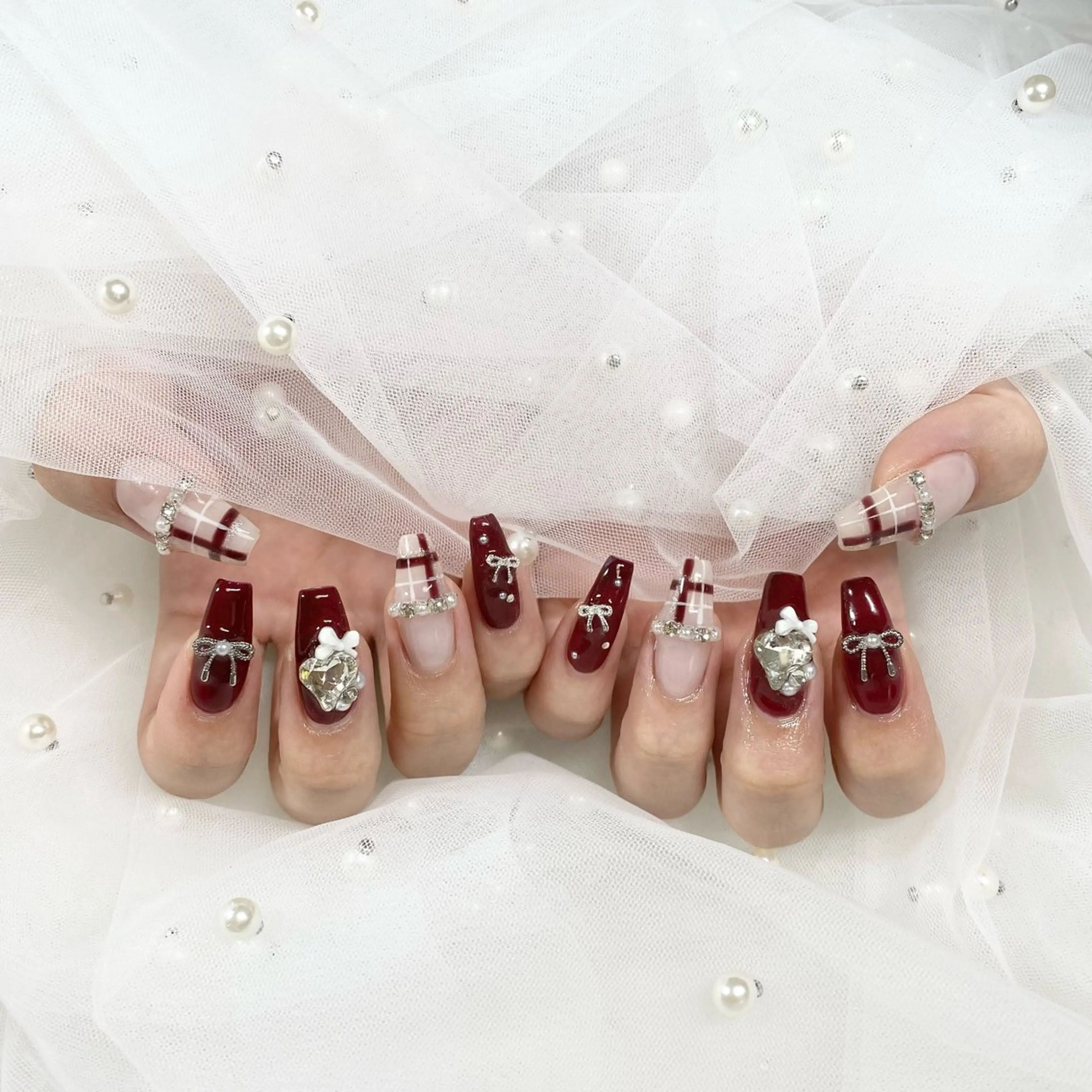 ネイル ハンドネイル ୨୧ mio୨୧のネイルデザイン