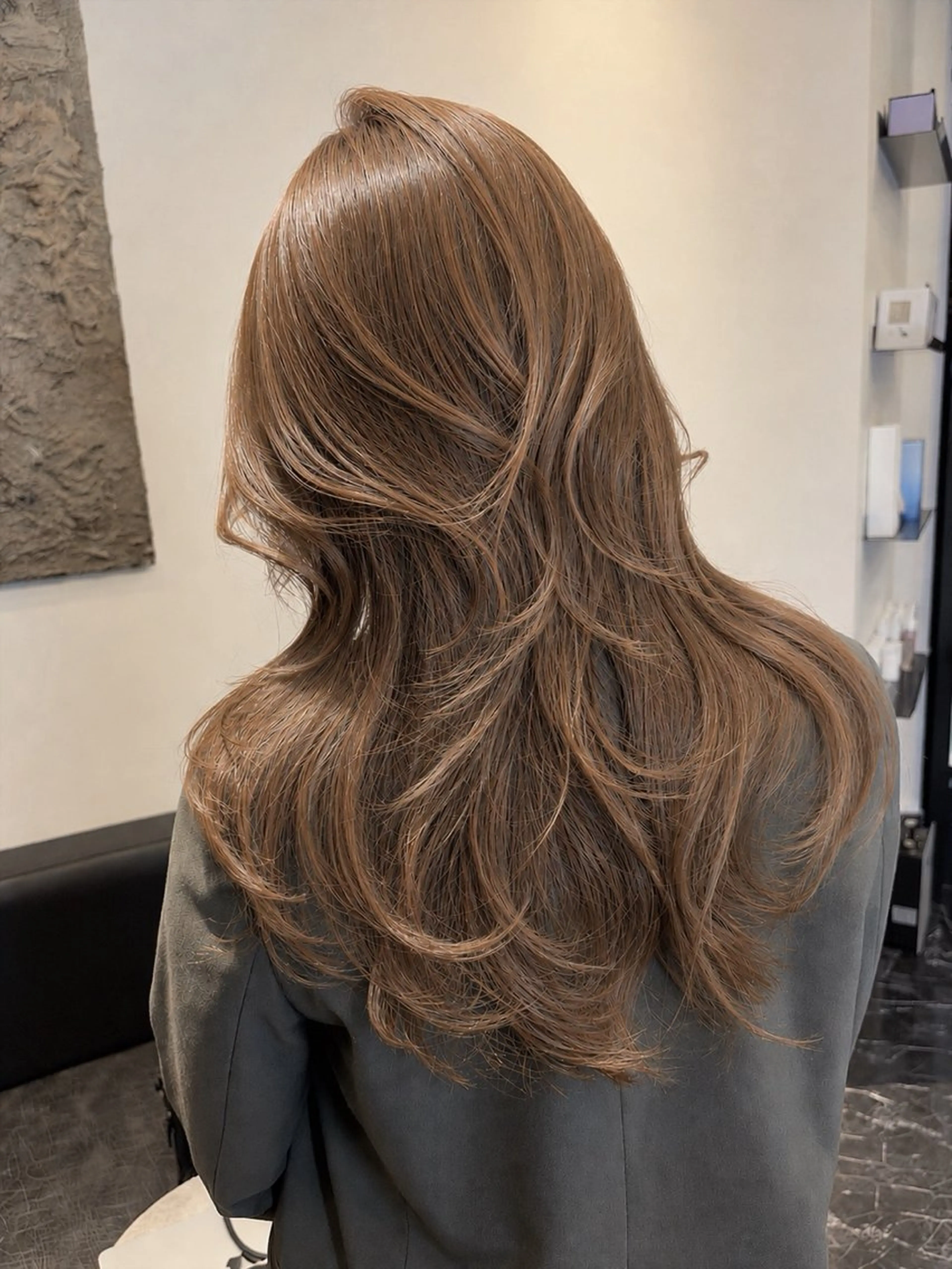 ロング カット ヘアカラー 海野翔吾🇨🇳 ワンホンレイヤーのヘアスタイル