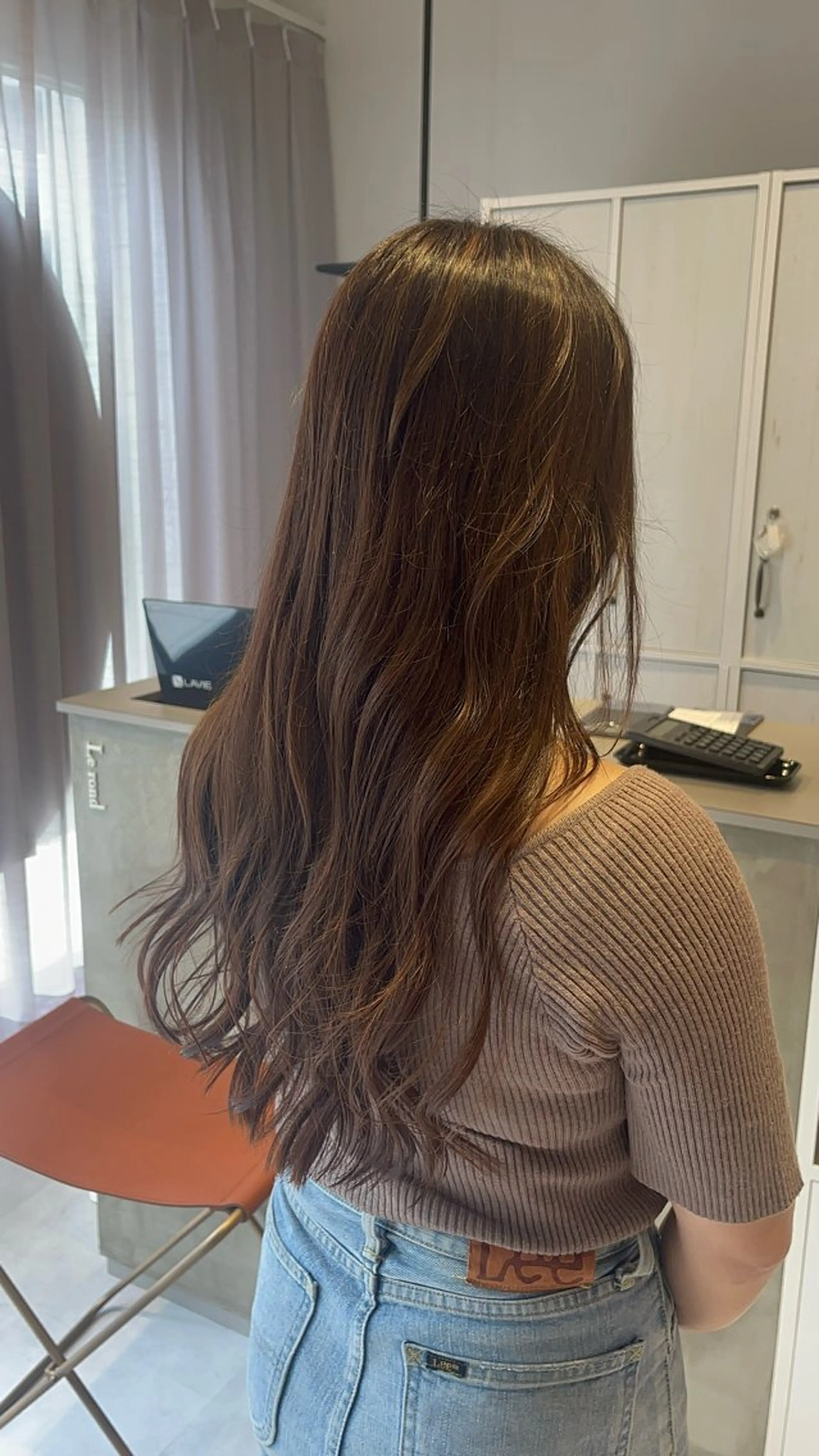 ロング カラー アグヘアー シフォン所属・城間 晴人のヘアスタイル