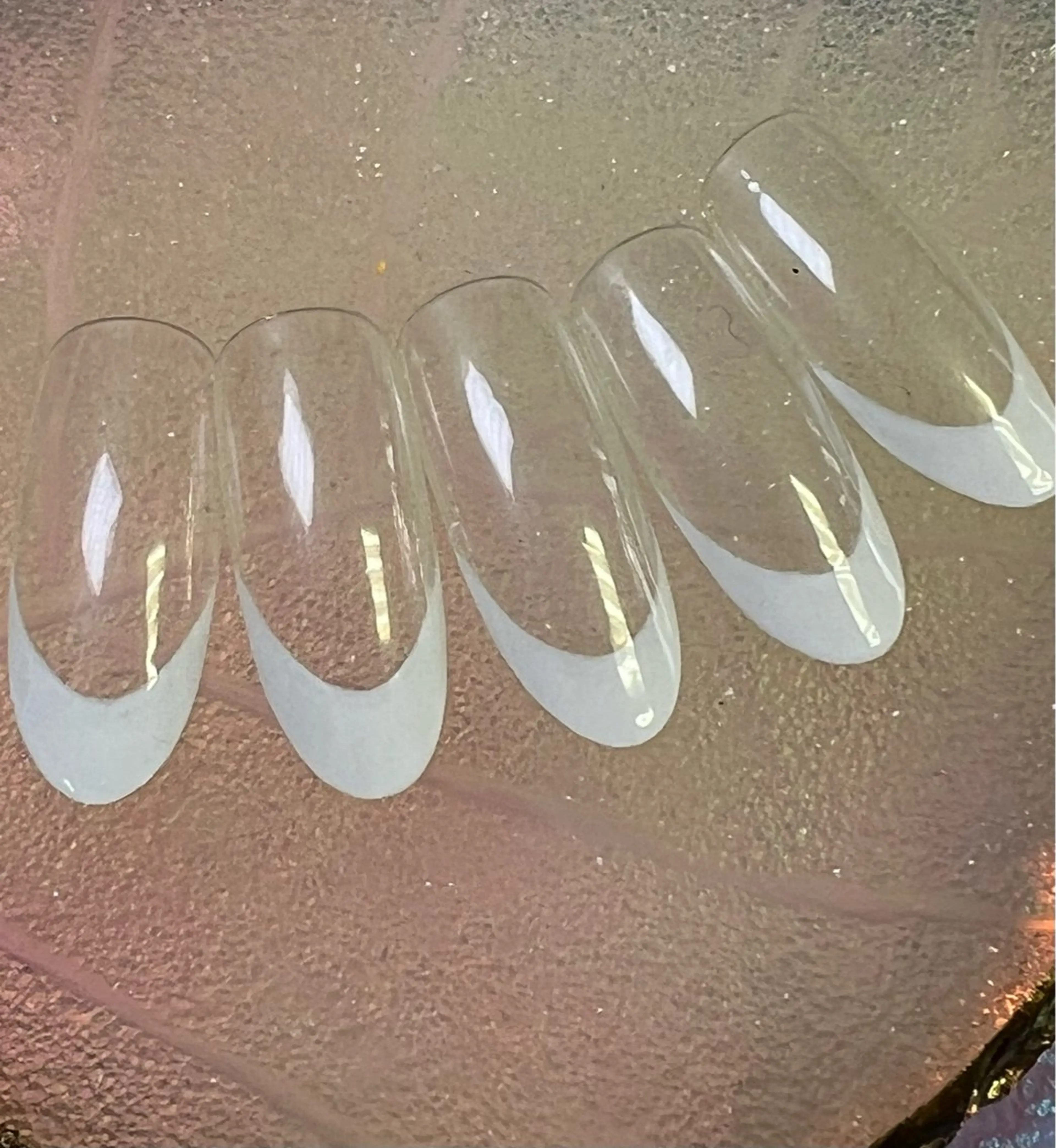 ❤️フレンチ💅ケア込み、初回ソフトジェルオフ無料🆓の写真