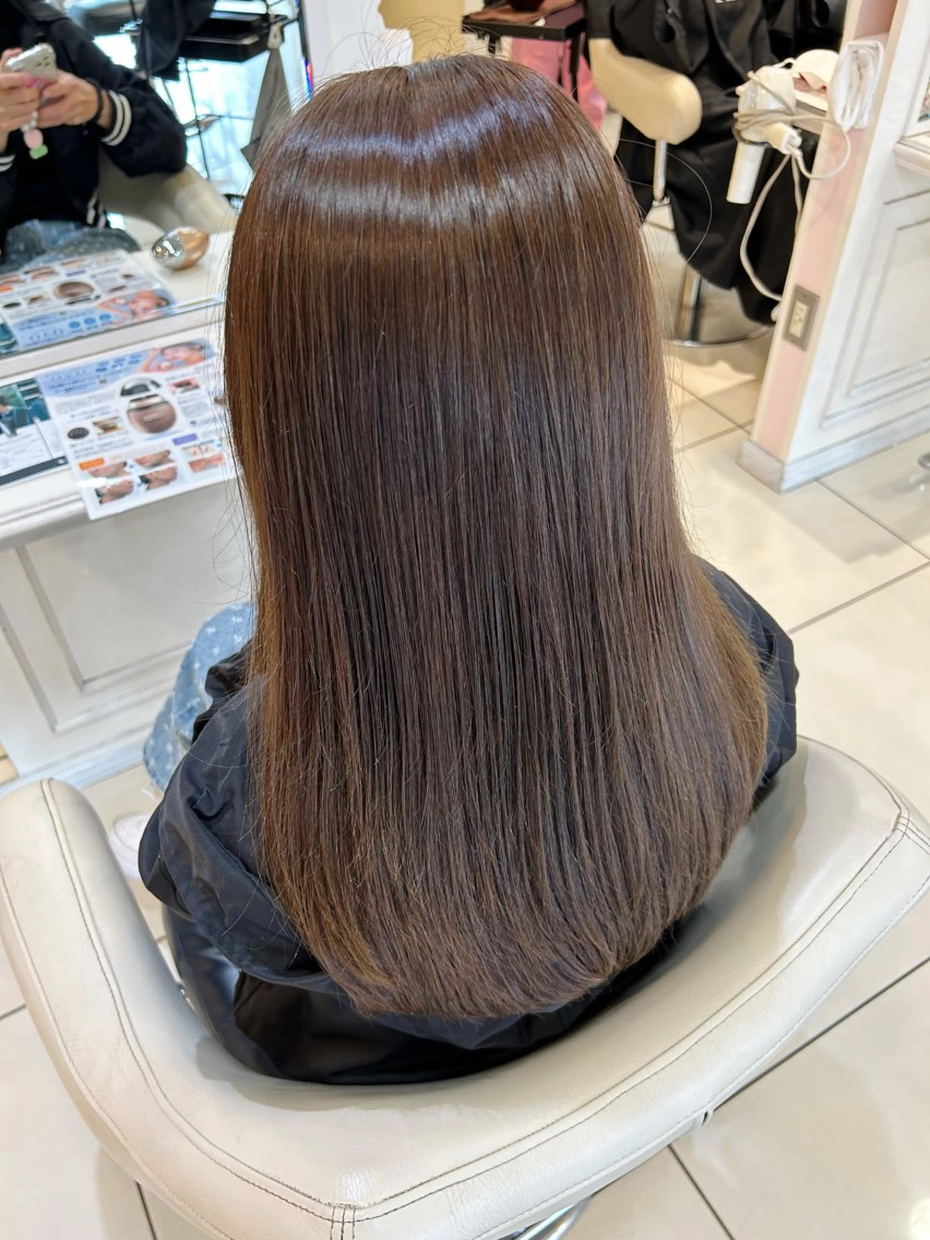 セミロング カット ヘアカラー トリートメント 高橋 佑のヘアスタイル