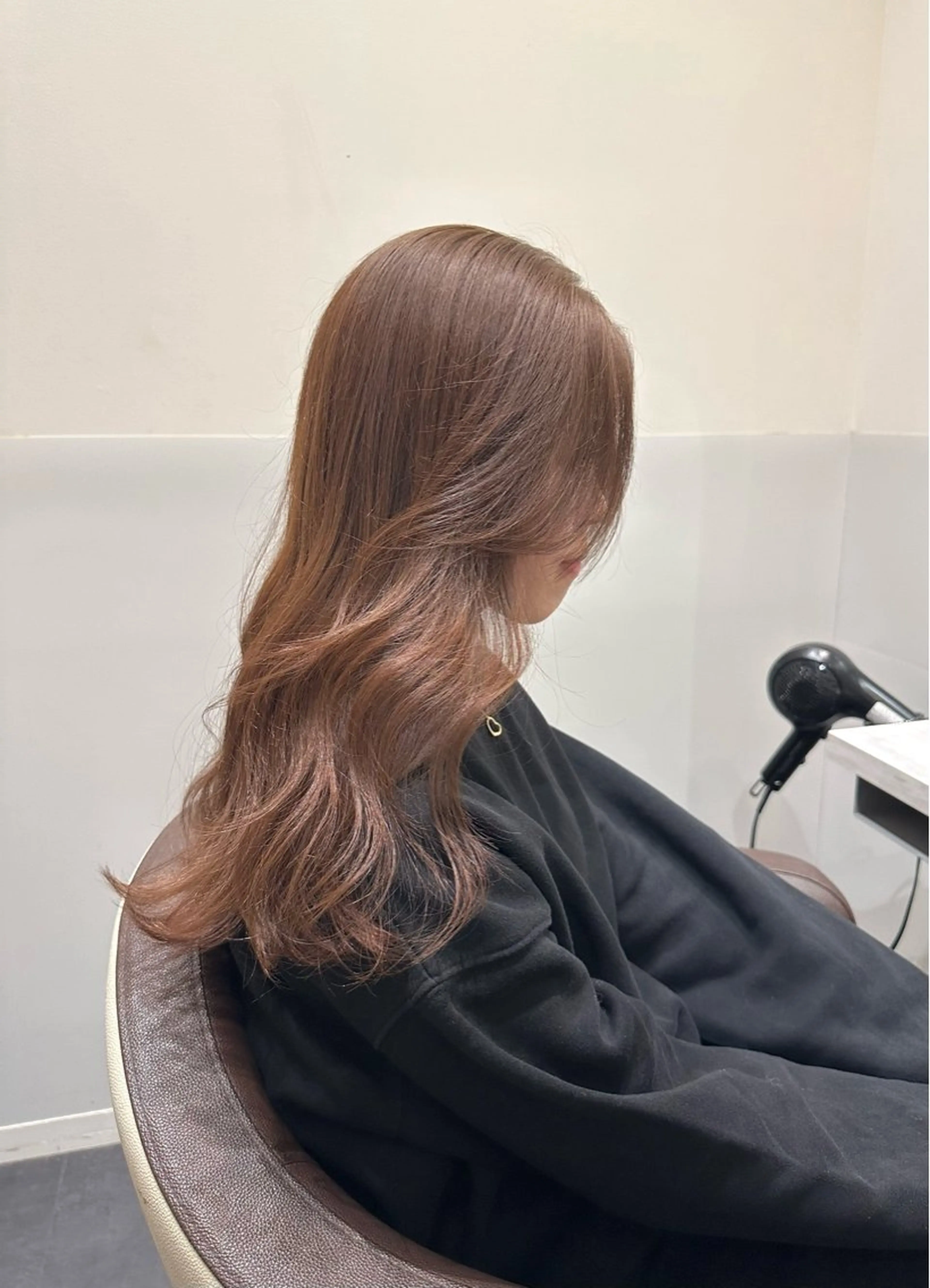 セミロング カラー ベージュカラー ブリーチ ブリーチなしカラー ヘアカラー トリートメント 矢野 晃平のヘアスタイル