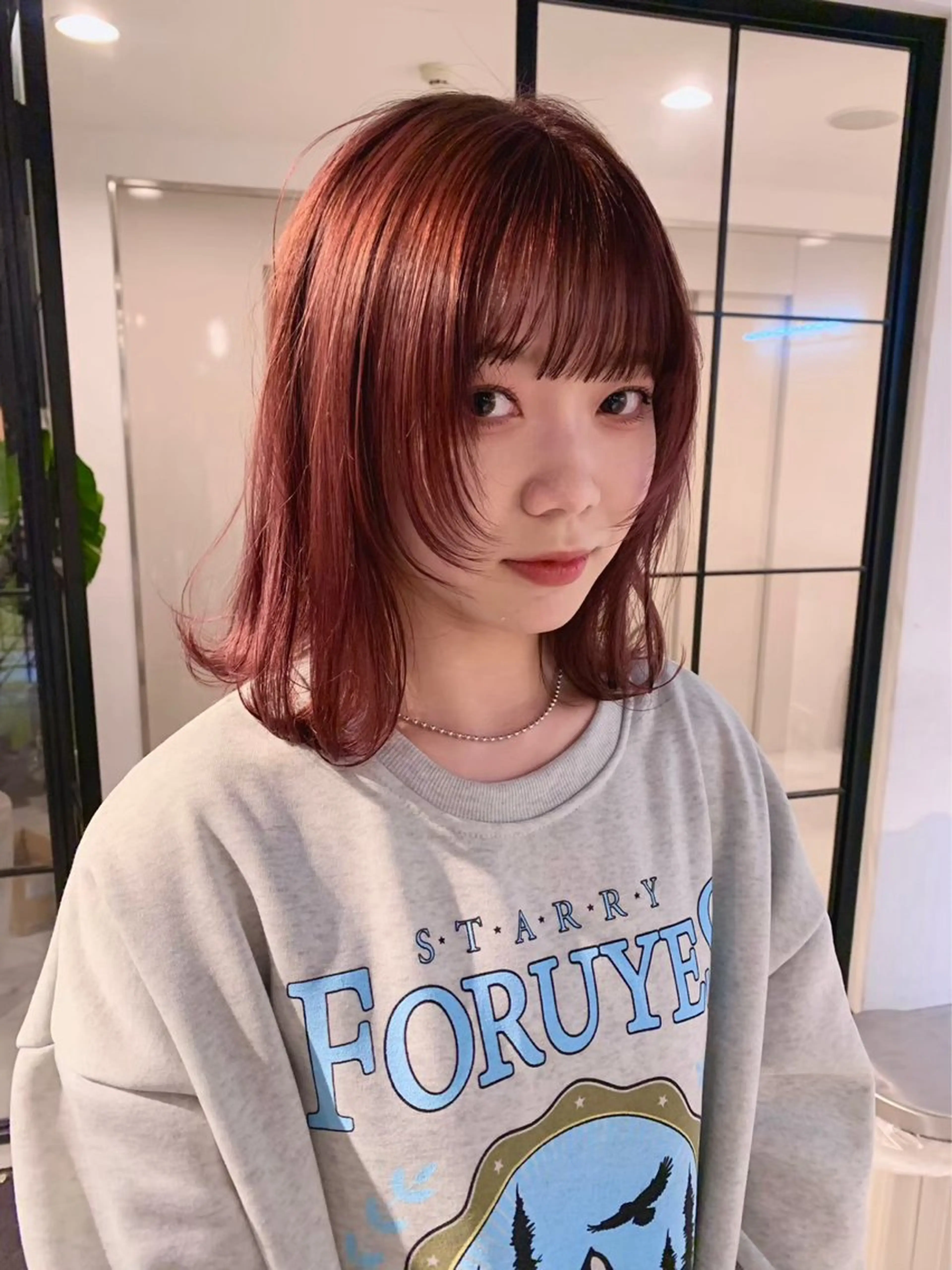 ミディアム 顔周りカット レイヤーカット ヘアカラー トリートメント ベージュカラー/ 新潟/万代/なお🎀のヘアスタイル
