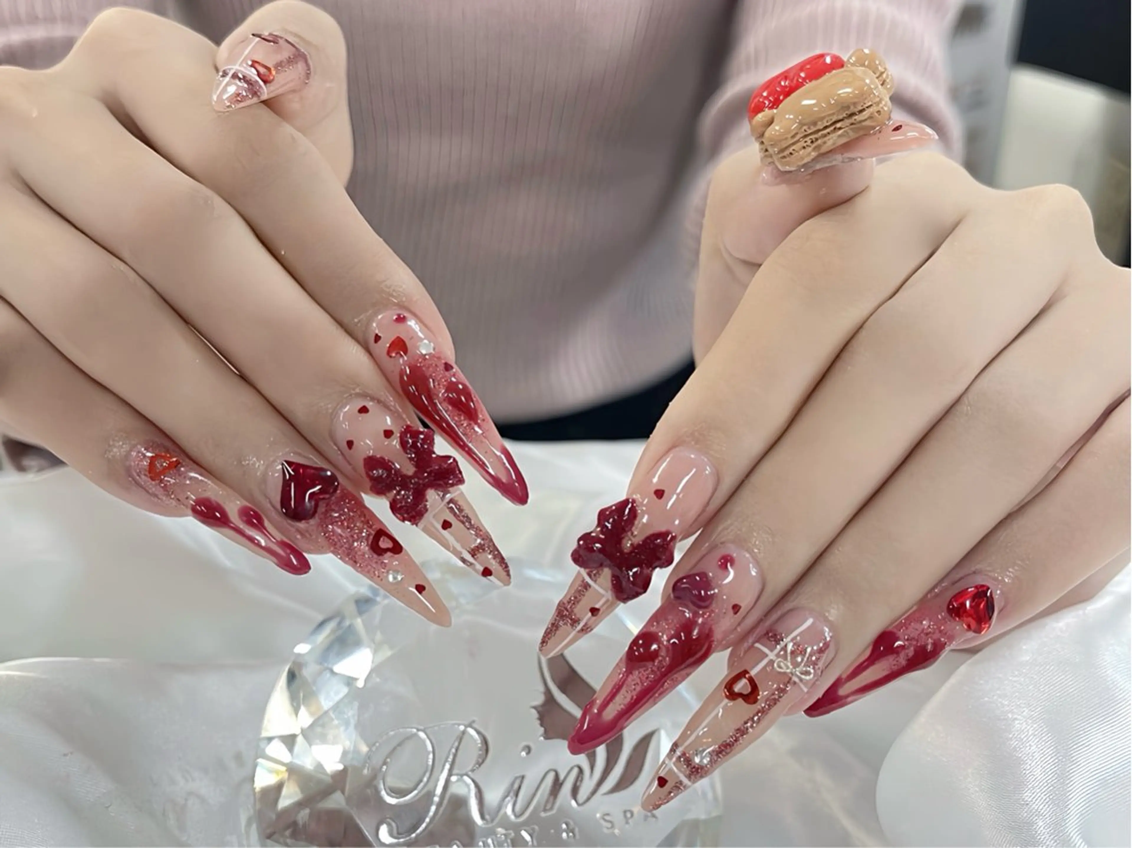 ネイル チークネイル フラッシュネイル フラワーネイル フットネイル ジェルネイル ハンドネイル Rin Nail Shinokuboのネイルデザイン