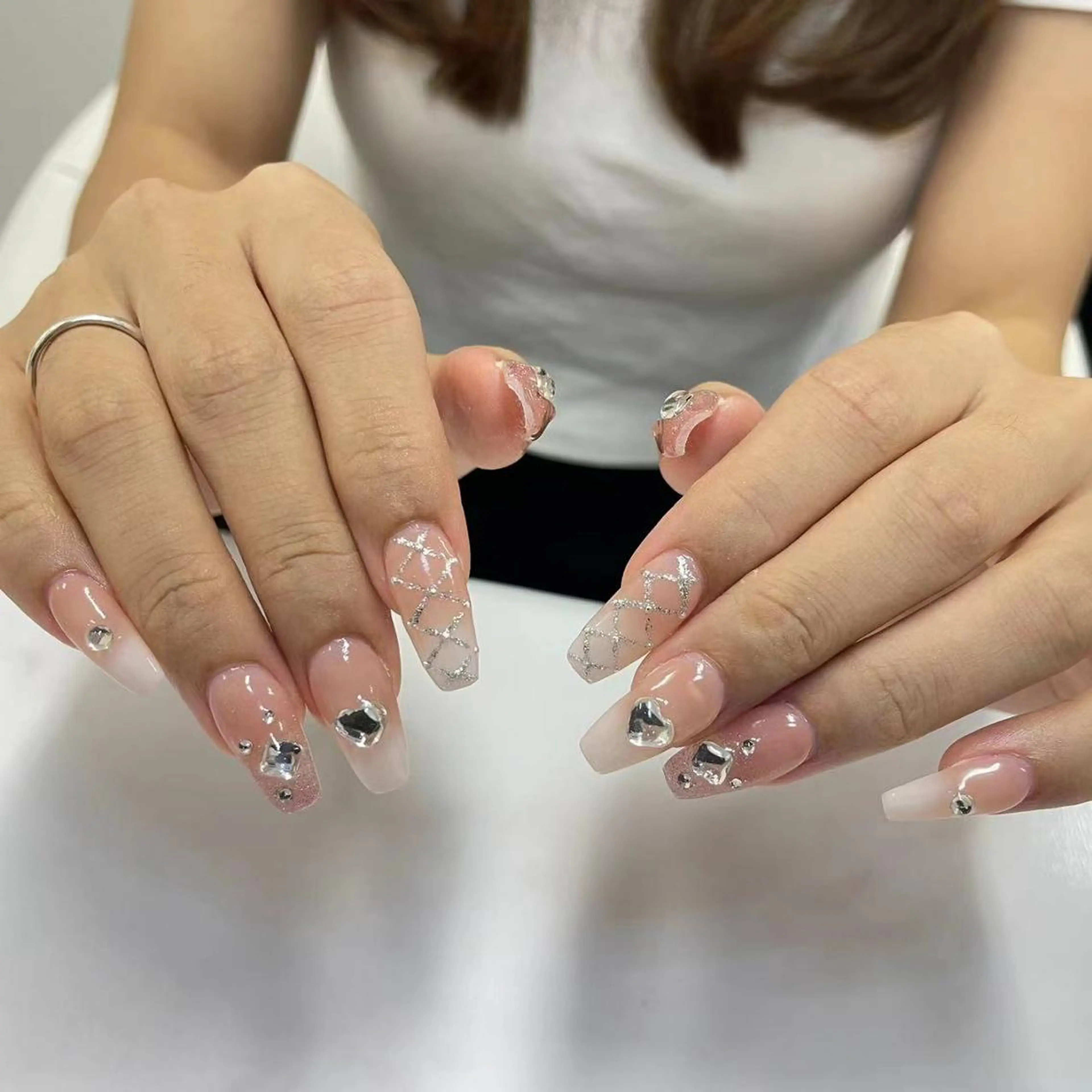 ネイル Queens みなみのネイルデザイン