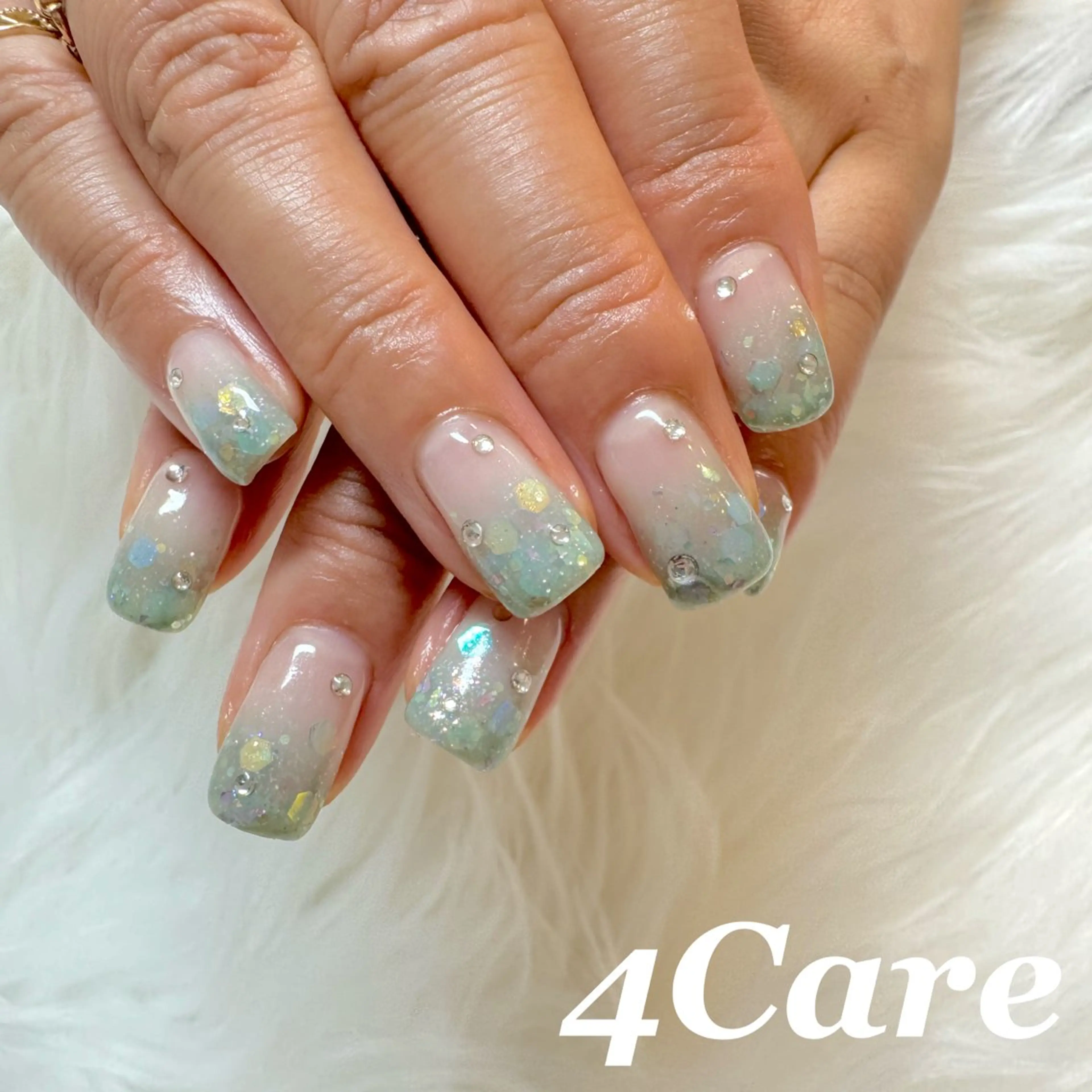 ネイル 4Care Yのネイルデザイン