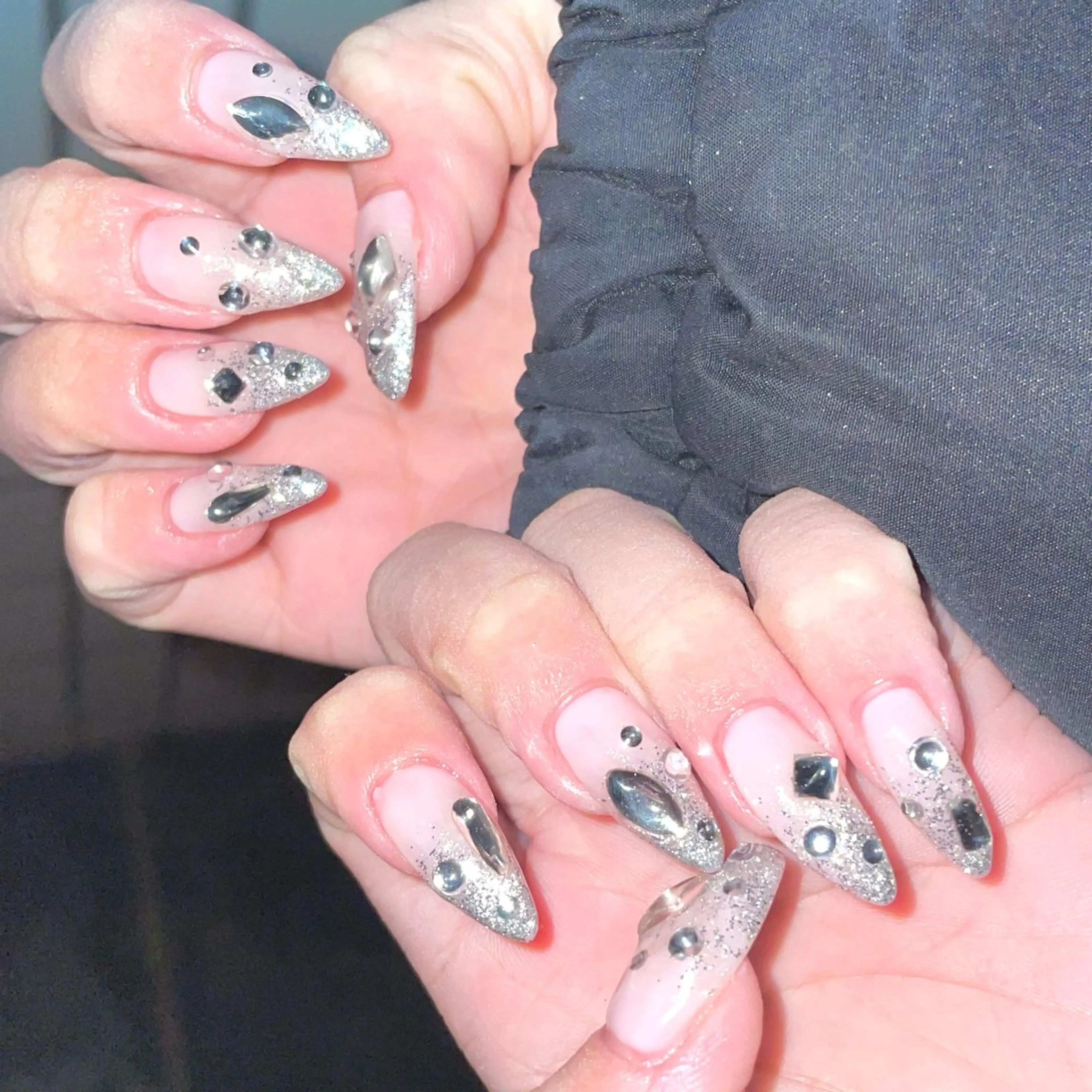 ネイル Nail ヌシん家 AKANEのネイルデザイン