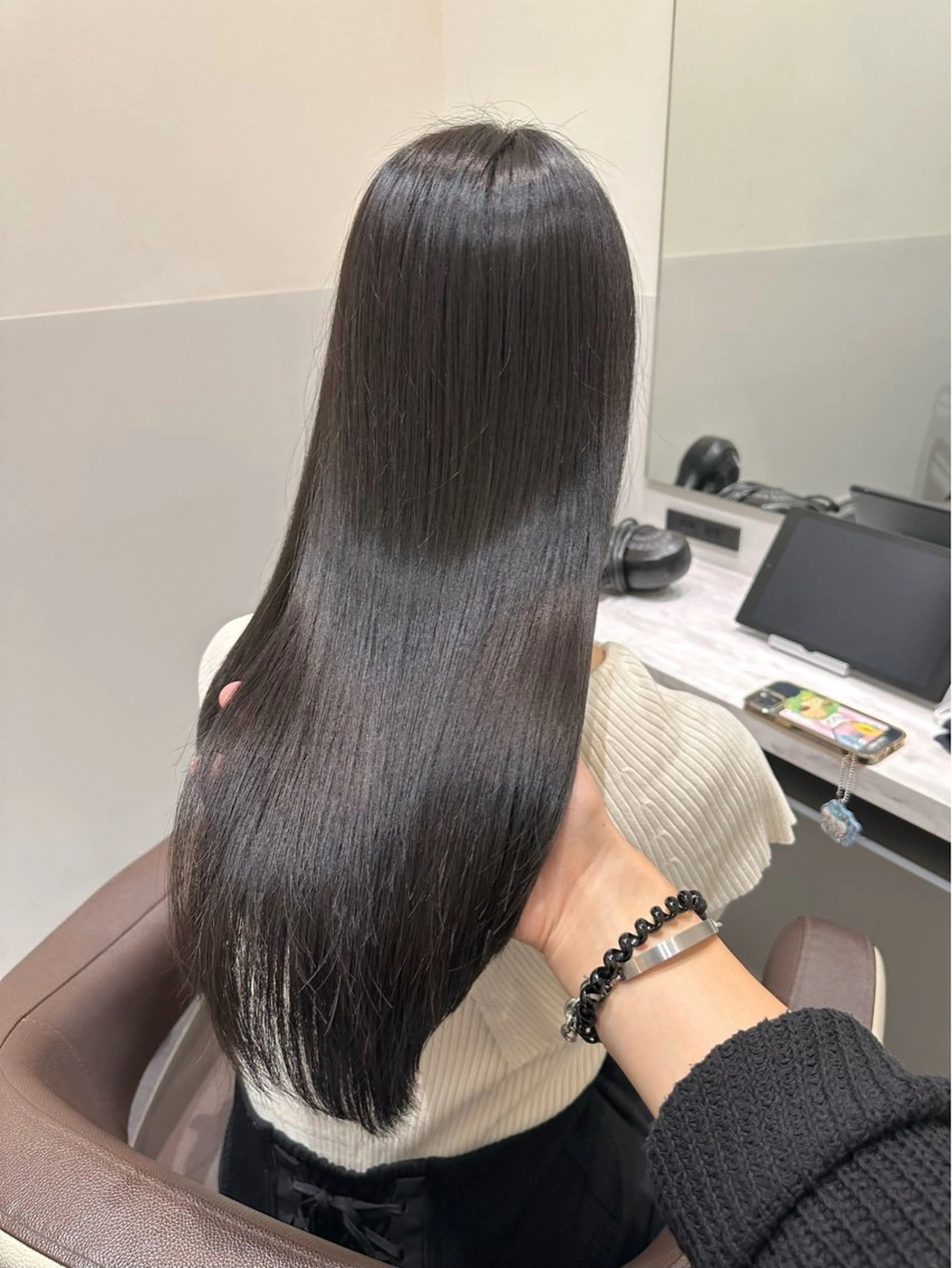 ロング レイヤーカット カット ヘアカラー トリートメント LUMO所属・矢野 晃平のヘアスタイル