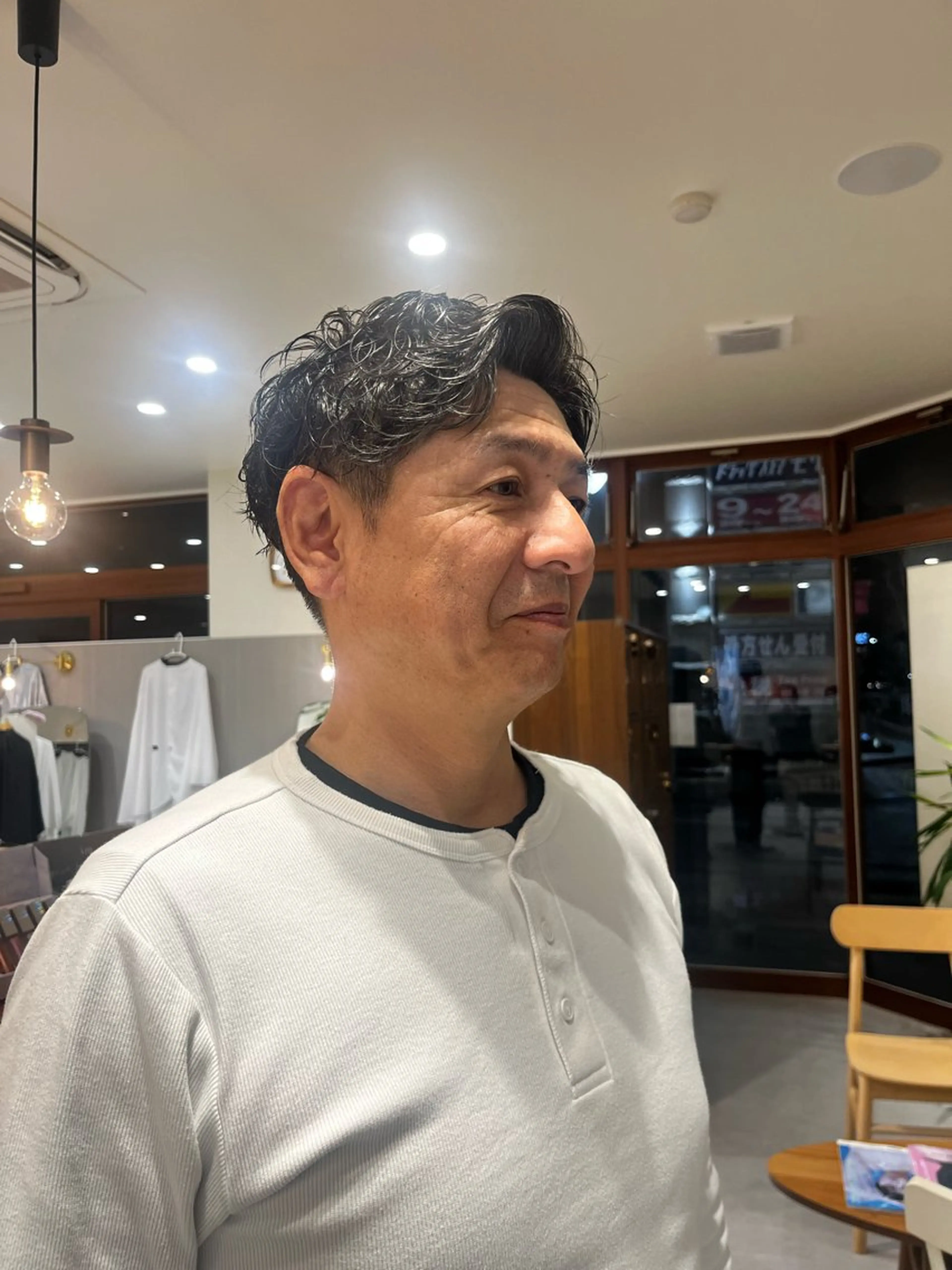 メンズ 明石 咲桜花のヘアスタイル