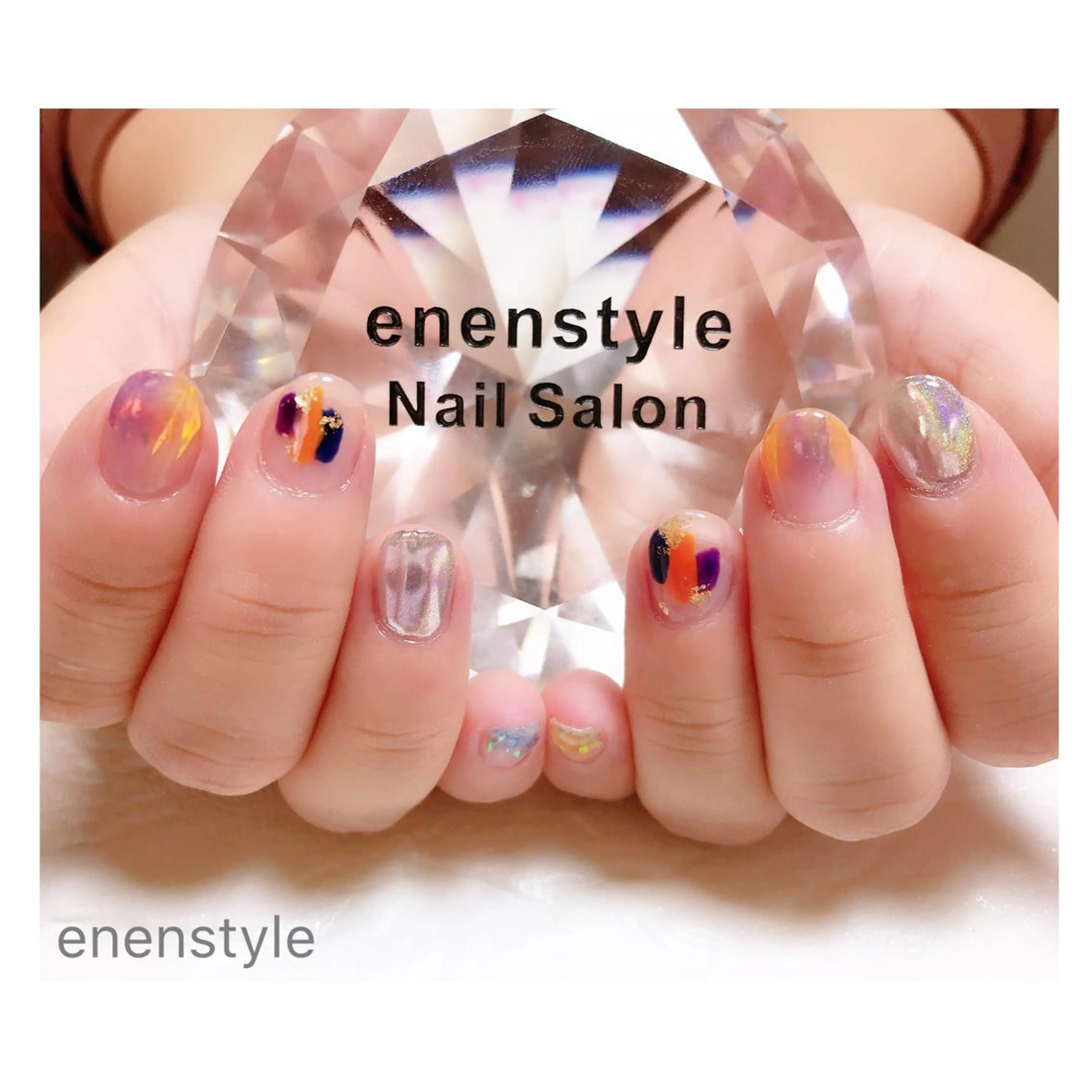 ショート ネイル オーロラネイル ジェルネイル ミラーネイル ニュアンスネイル オフィスネイル 👑enen style👑のネイルデザイン