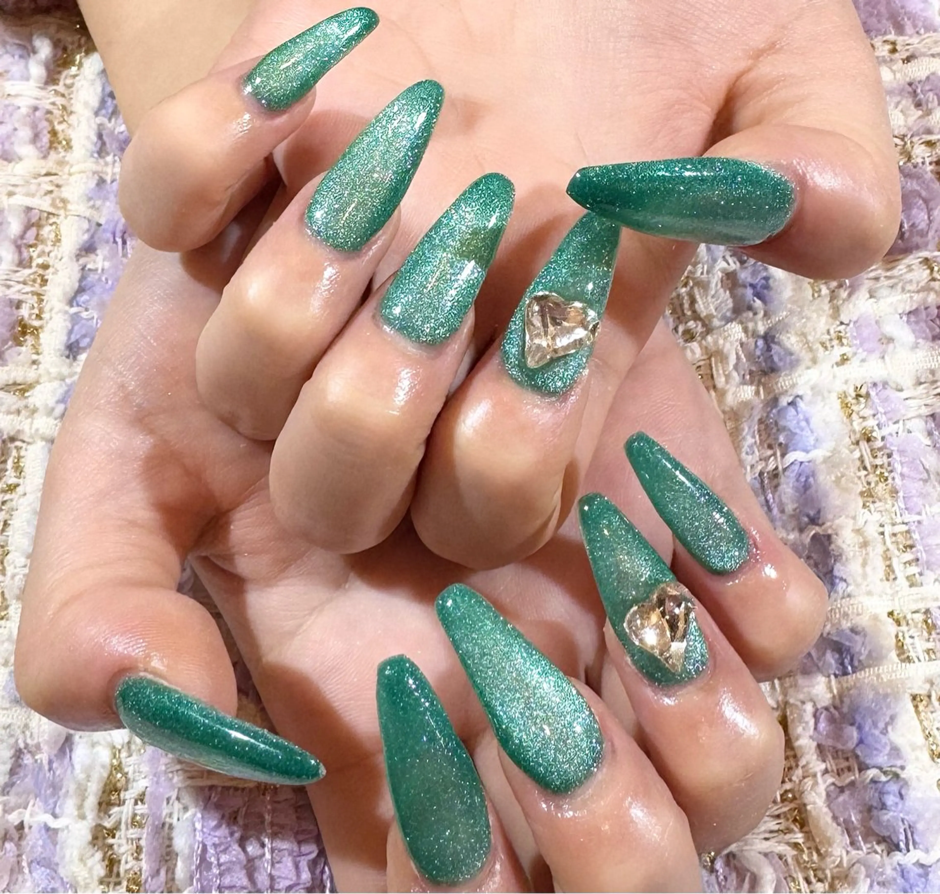 ネイル ジェルネイル グリーン ハート マグネットネイル メンズネイル ハンドネイル MIMnail メンズネイリストのネイルデザイン