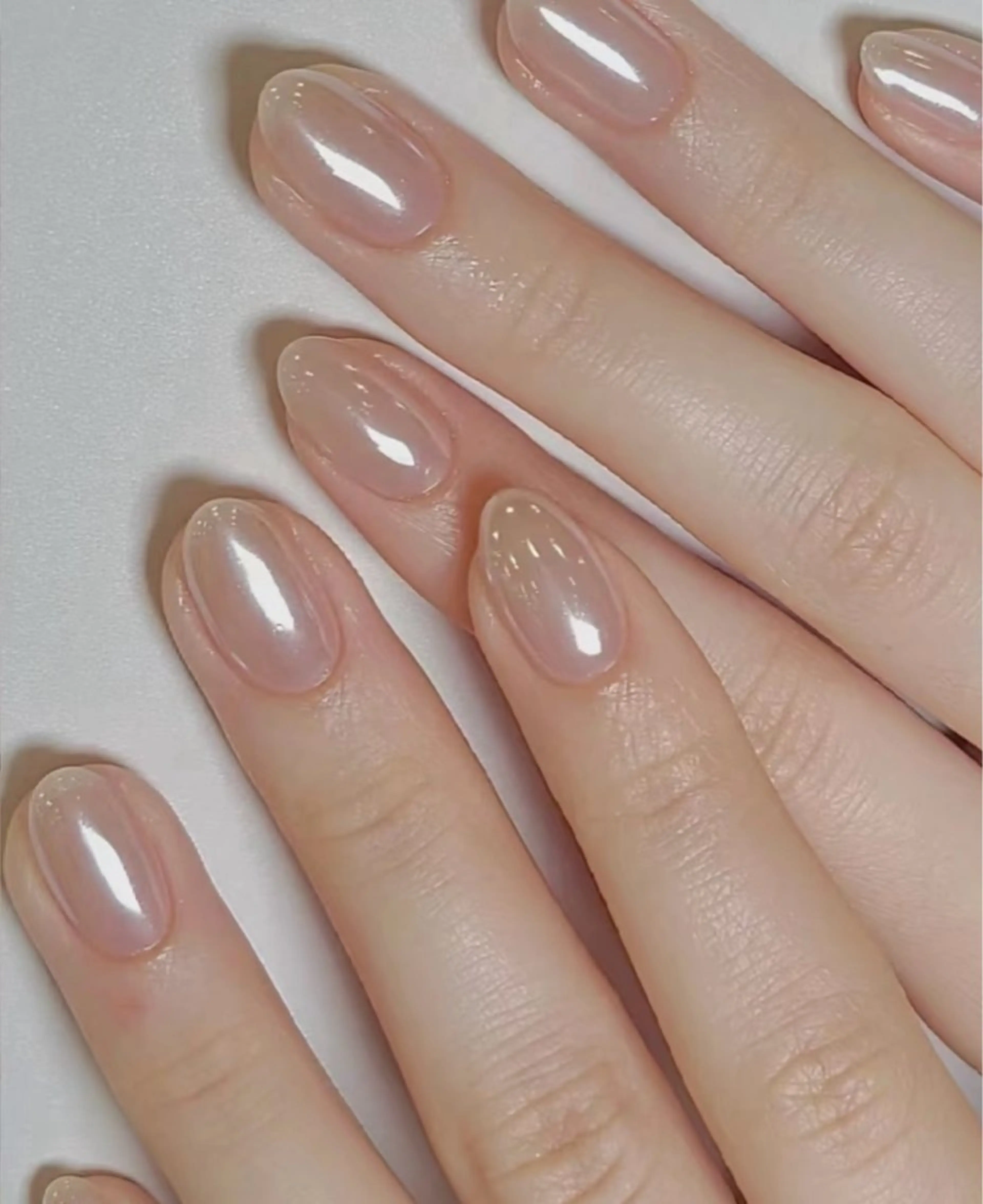 【オフ無料】オーロラorミラーネイルの写真