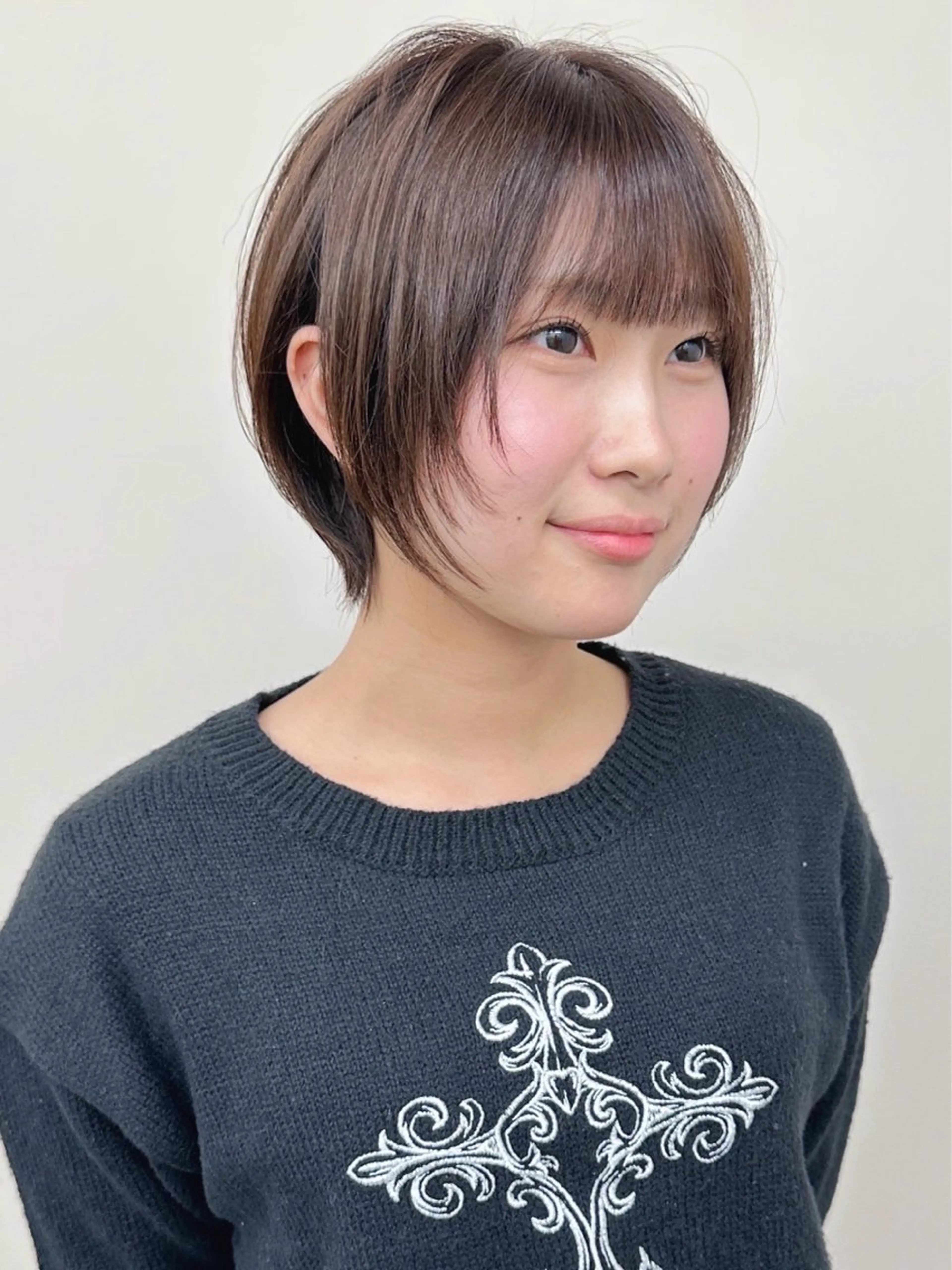 ショート カット ボブ/ゆるふわ ボブパーマ/とういのヘアスタイル
