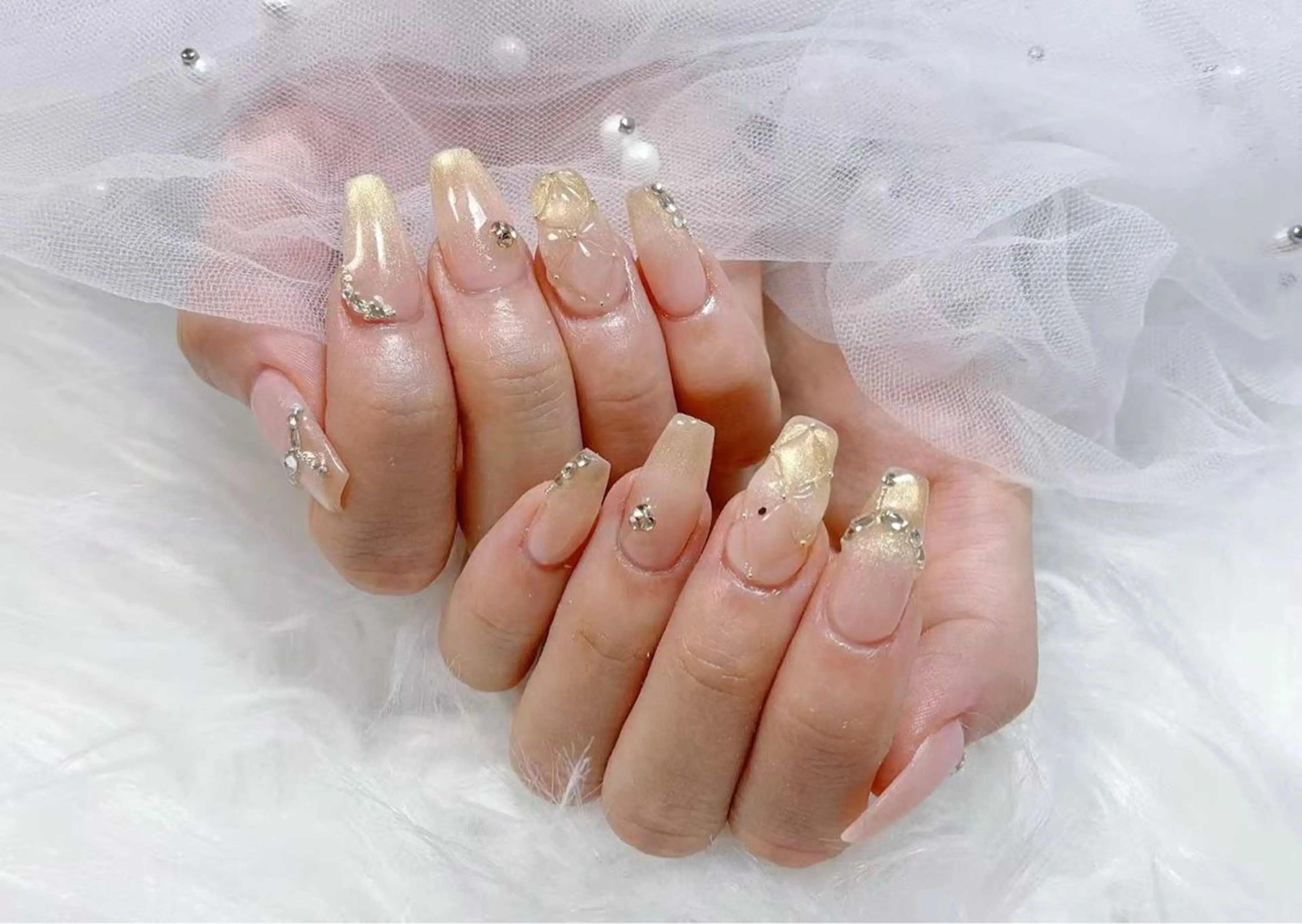 ネイル アニマル柄 チークネイル 成人式 フラッシュネイル フットネイル ハンドネイル B·U Nail大宮 長さだし専門店のネイルデザイン