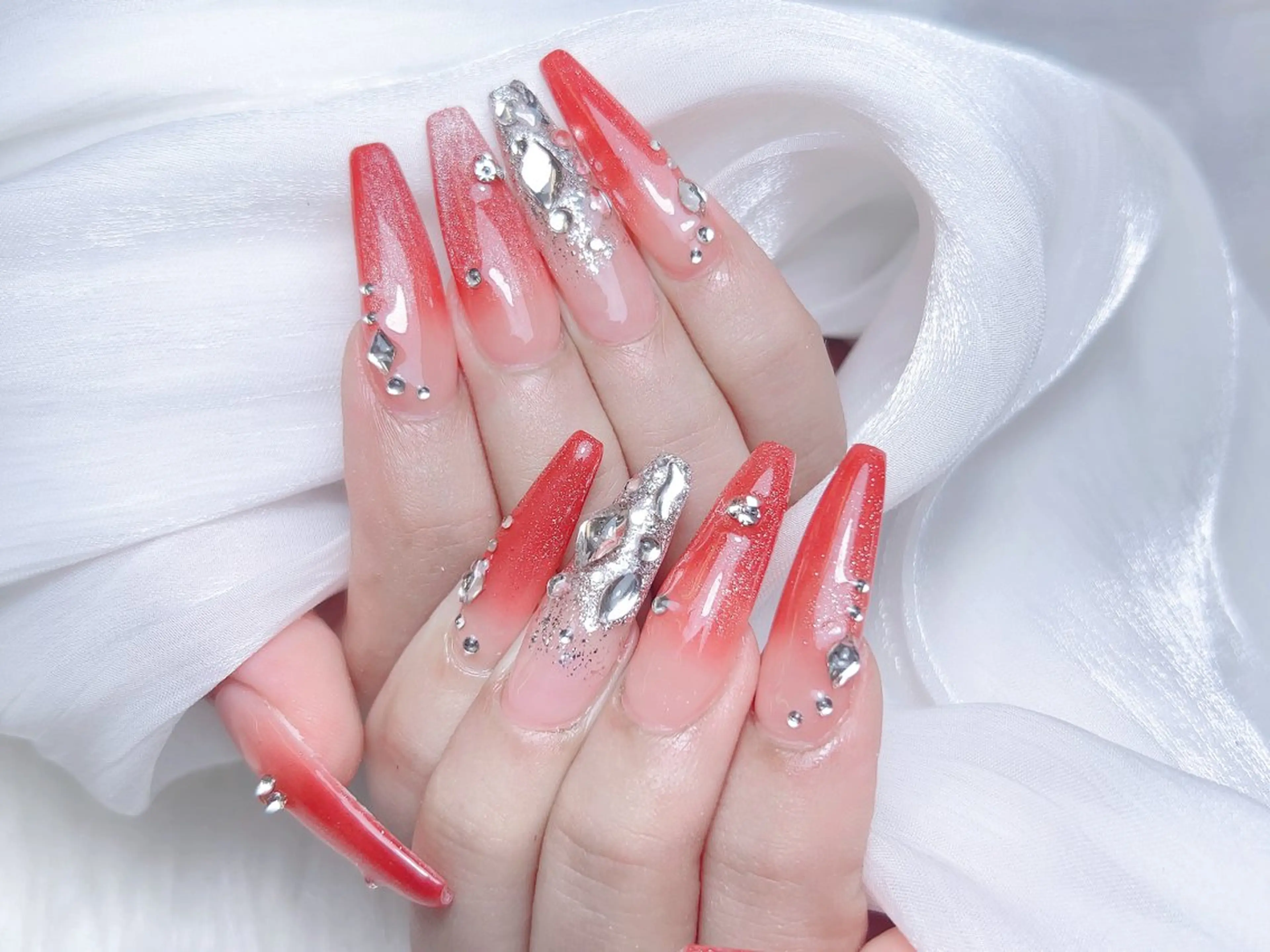 ネイル ハンドネイル M🌷nail 長さだし専門店のネイルデザイン