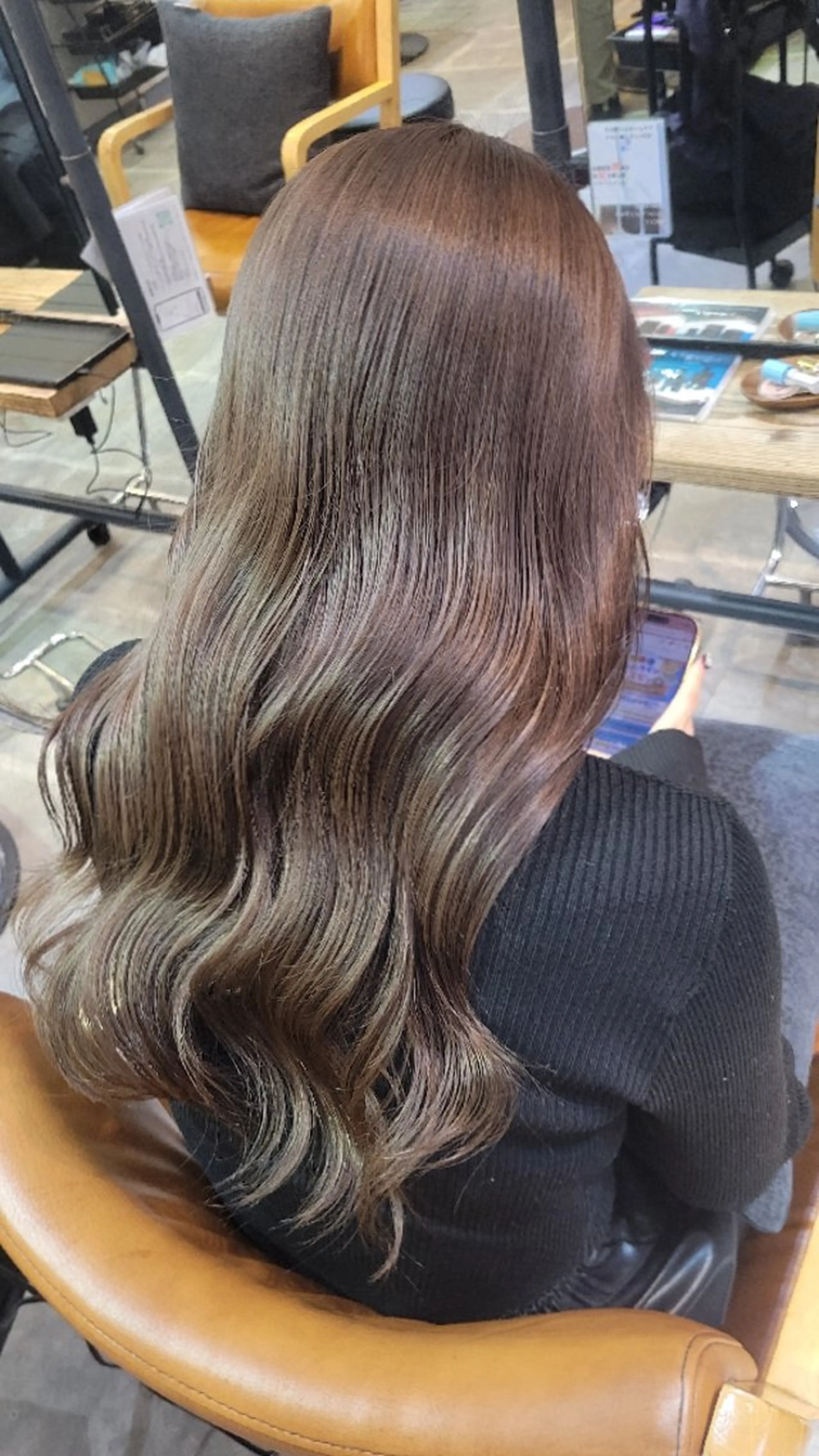 【ケアブリーチ】ダブルカラー 🌈  （ケアブリーチ十ヘアカラ ー）の写真