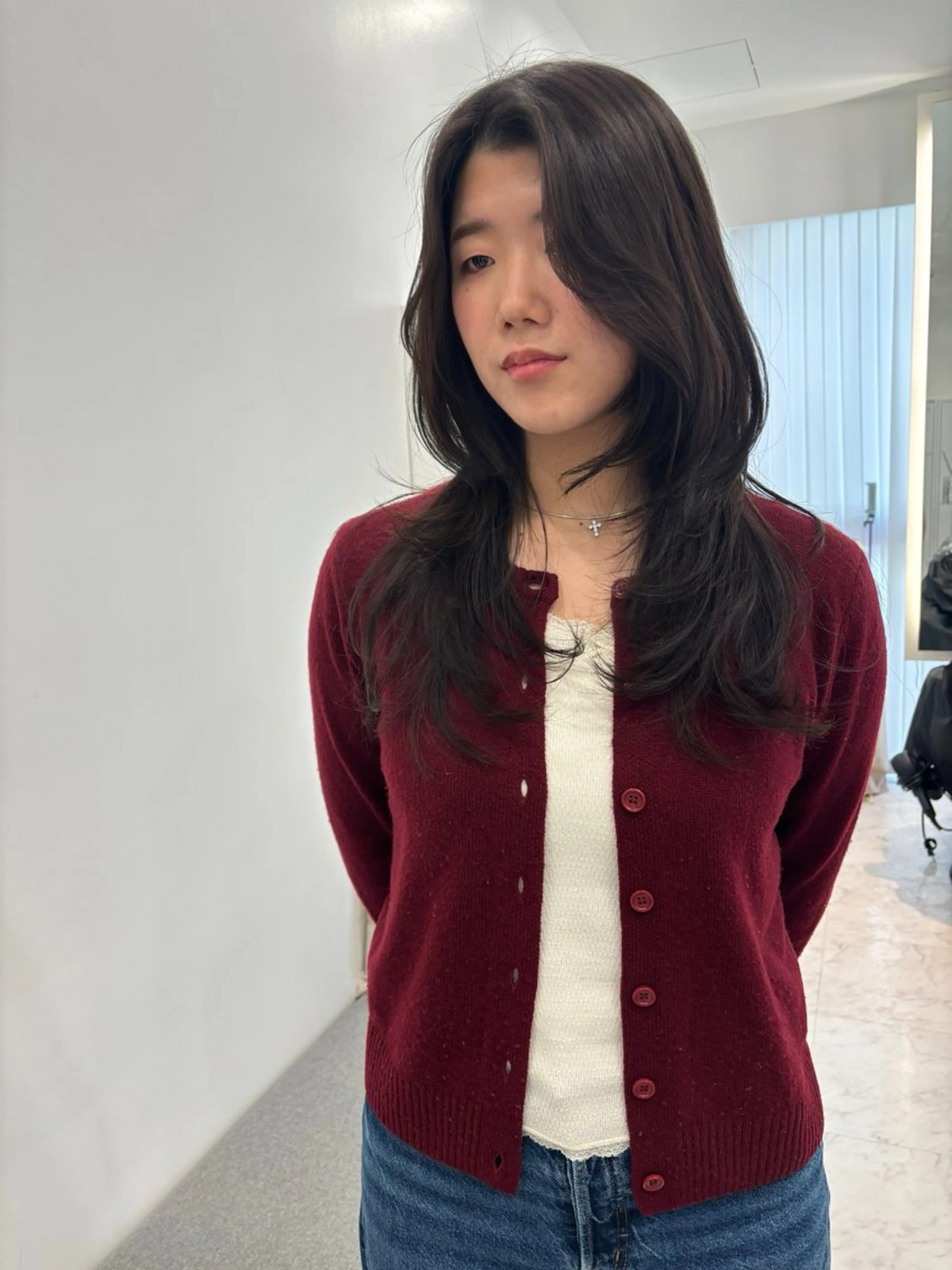 ロング カラー オリーブグレー 韓国風ヘア カット ヘアカラー トリートメント レイヤーカット🎀 kanaのヘアスタイル