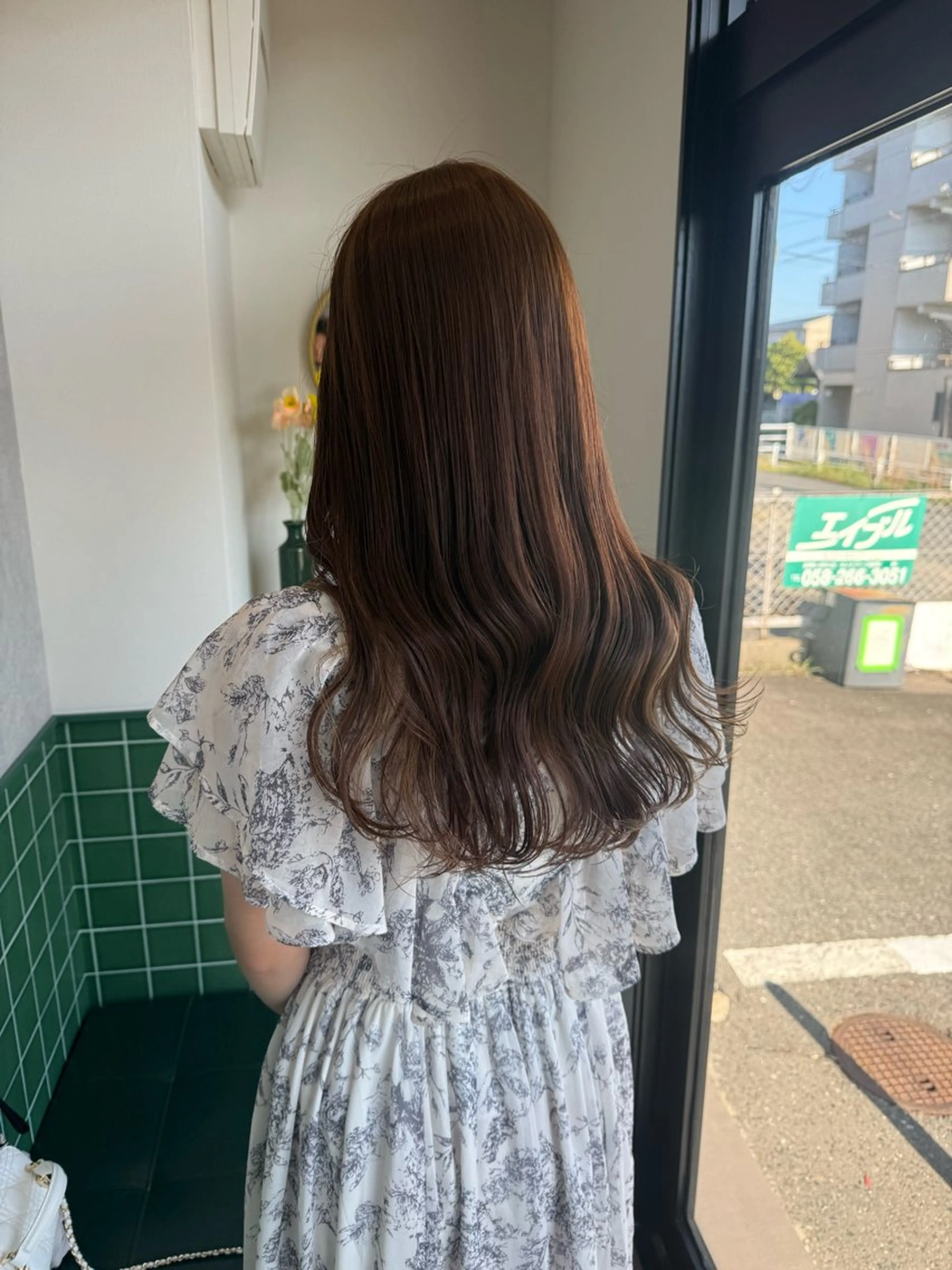 セミロング ヘアカラー トリートメント Licol所属・4月期間限定 今だけクーポンありのヘアスタイル