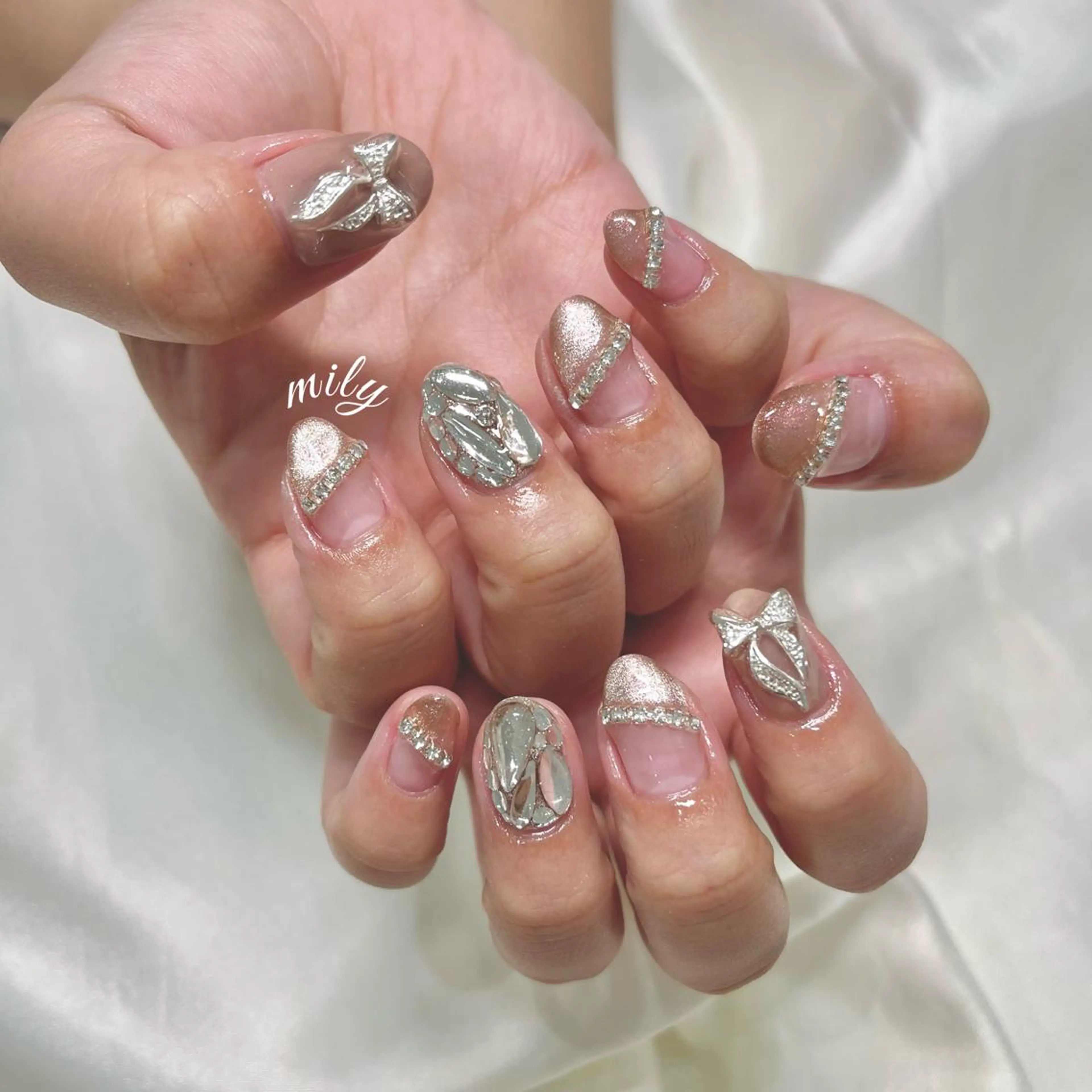 ネイル mily_harajuku所属・韓国ネイル☁️ haruna🌛のネイルデザイン