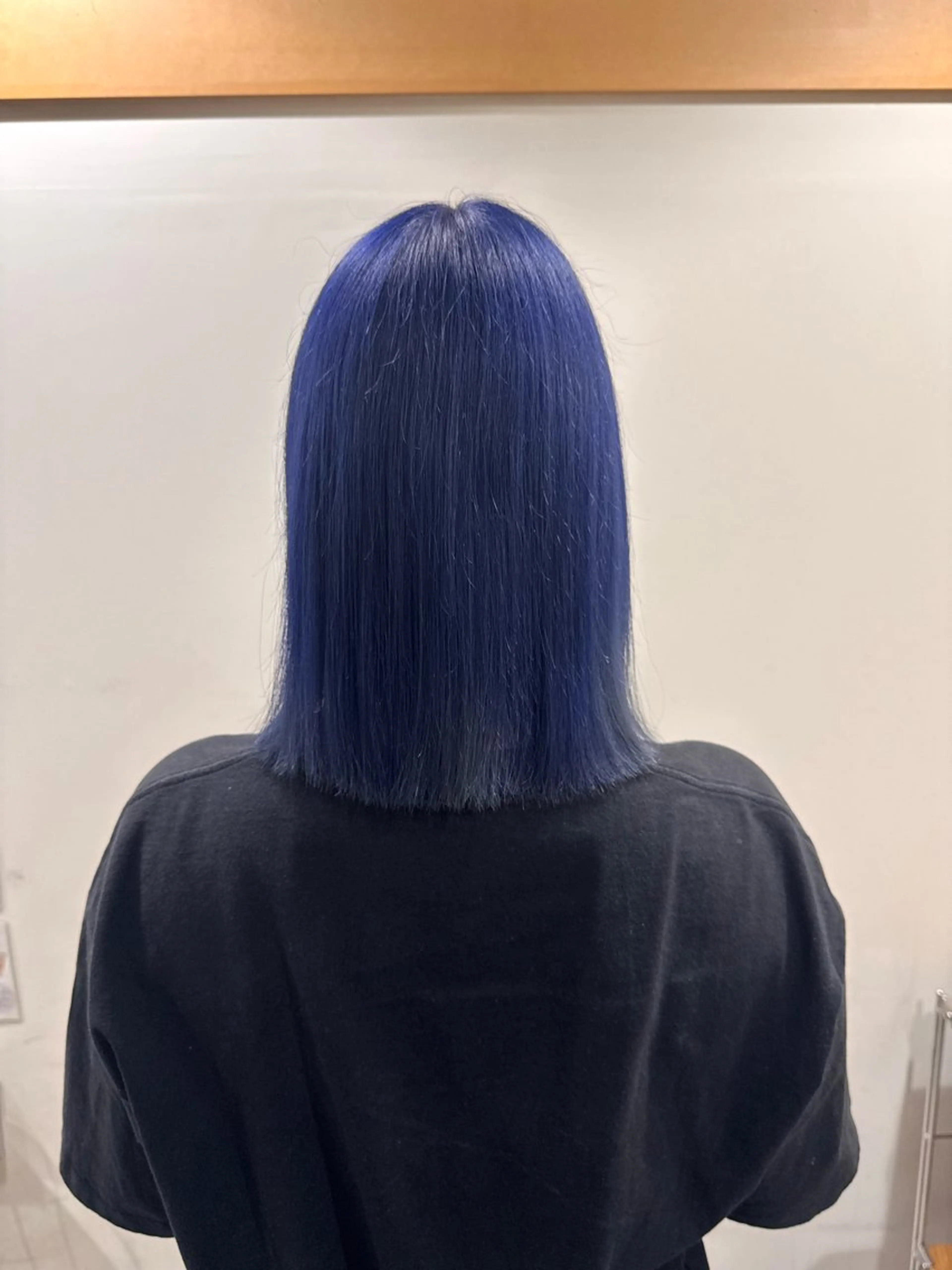 ミディアム カラー アディクシーカラー ブリーチ ブルーカラー 透明感カラー デザインカラー ヘアカラー トリートメント ヘッドスパ ブリーチカラー🦖 岡部木乃夏のヘアスタイル