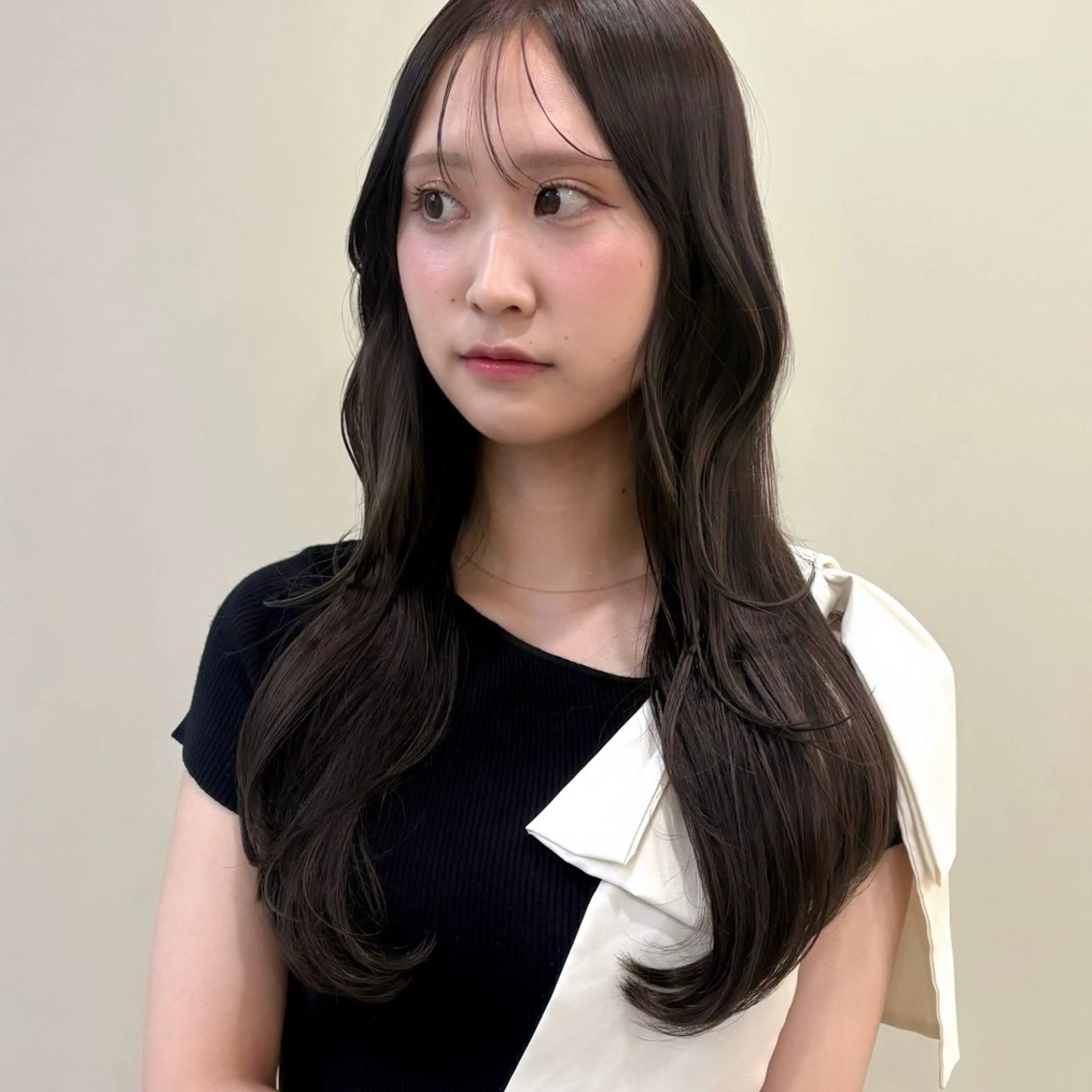 ロング カラー hana/艶髪 /透明感カラー🪞のヘアスタイル