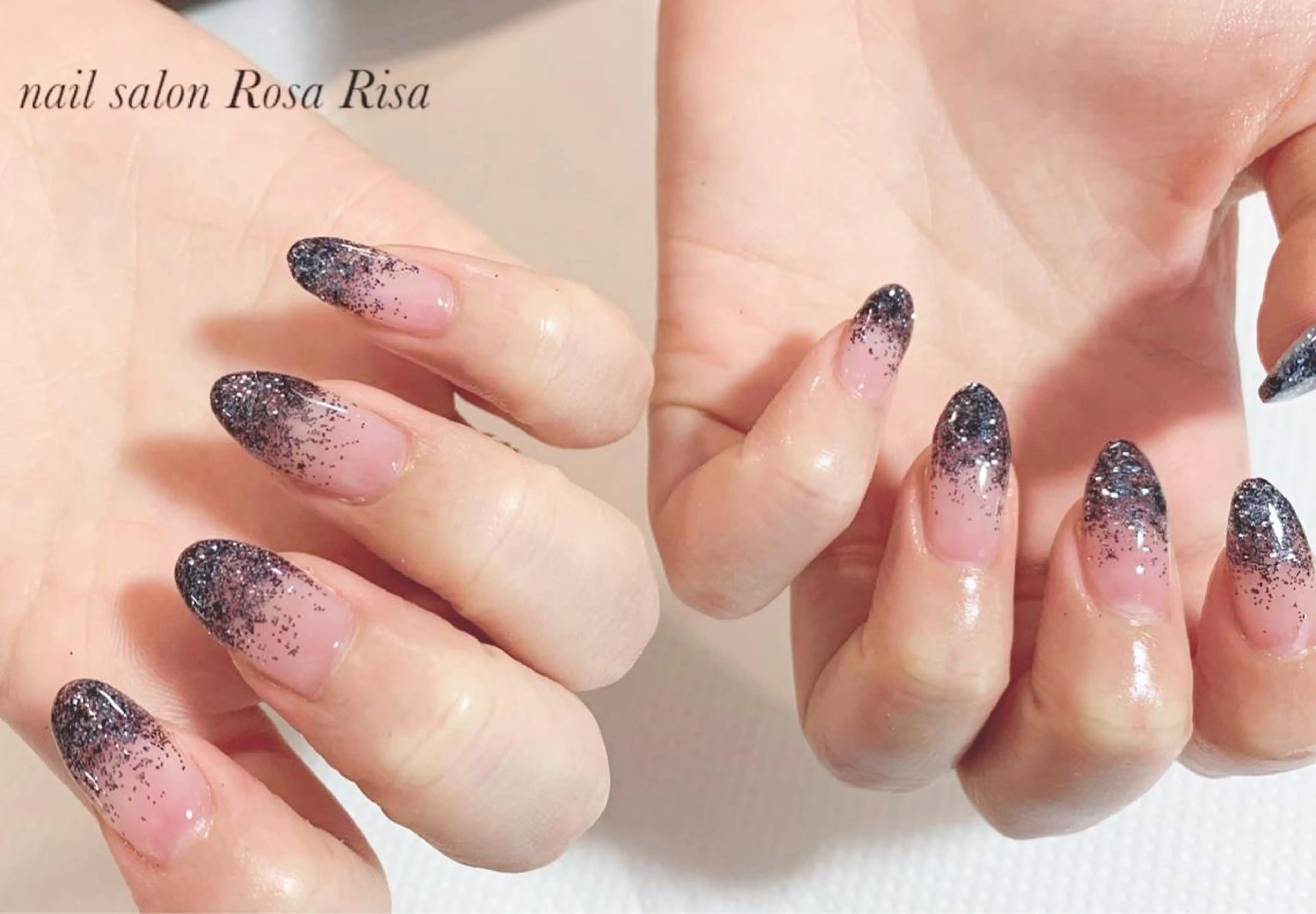 ロング ネイル ラメ(グリッター) ネイビー ネイルスタジオ シェイクユアハンズのネイルデザイン