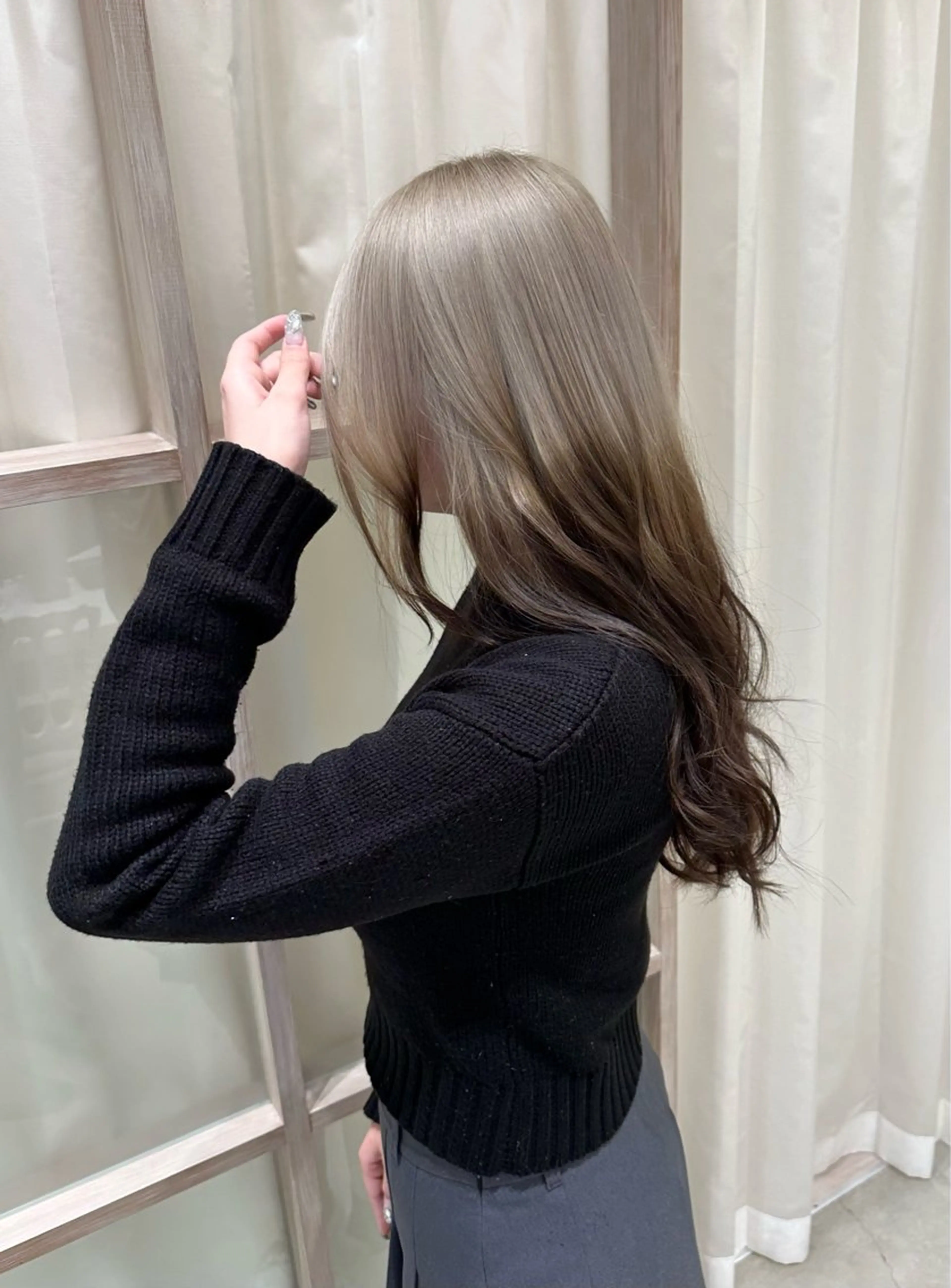 ロング N,SOL / 岩上 新大のヘアスタイル