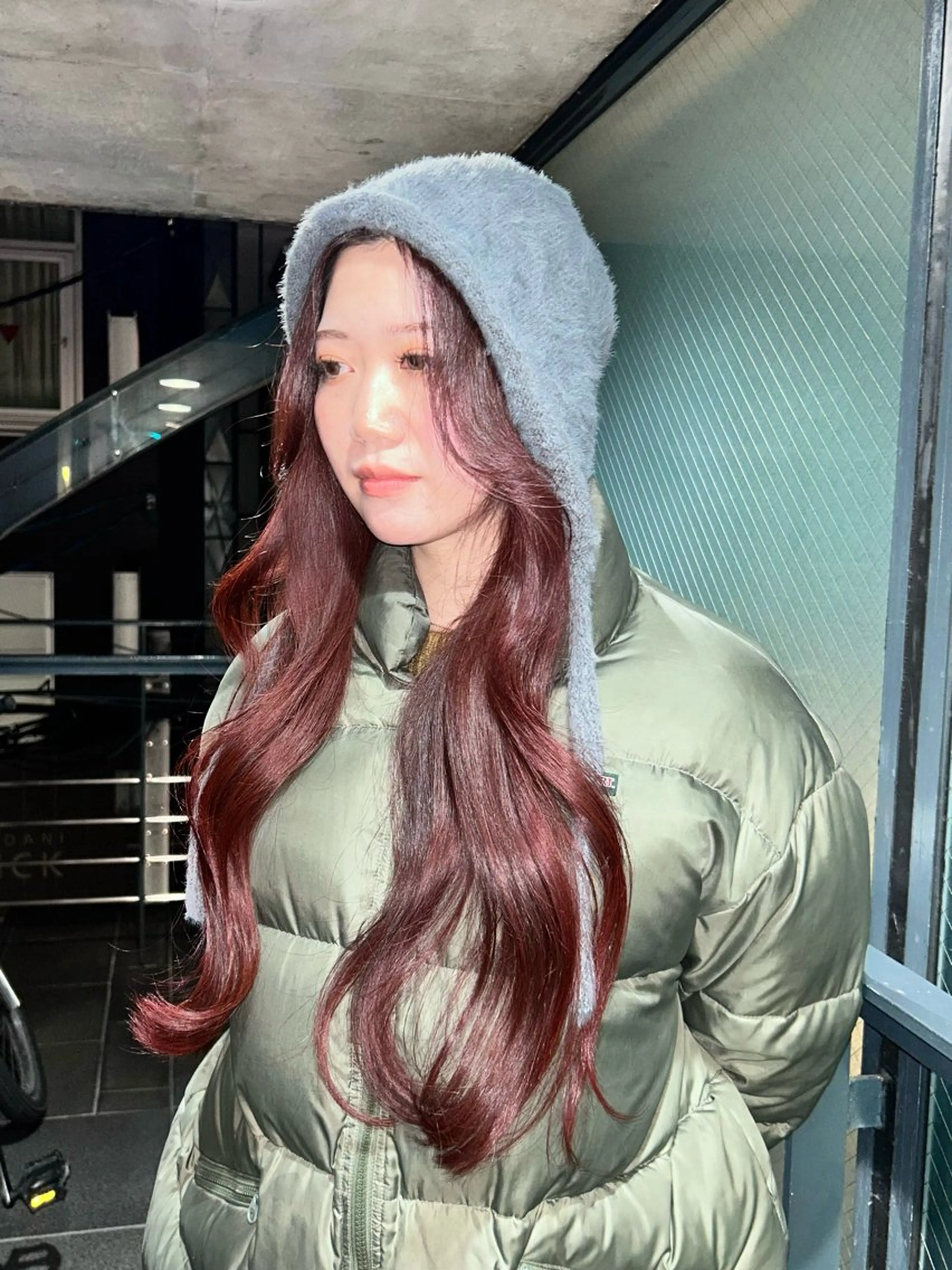 ロング カラー カット ヘアカラー カラー/エクステ 🤍ルナのヘアスタイル