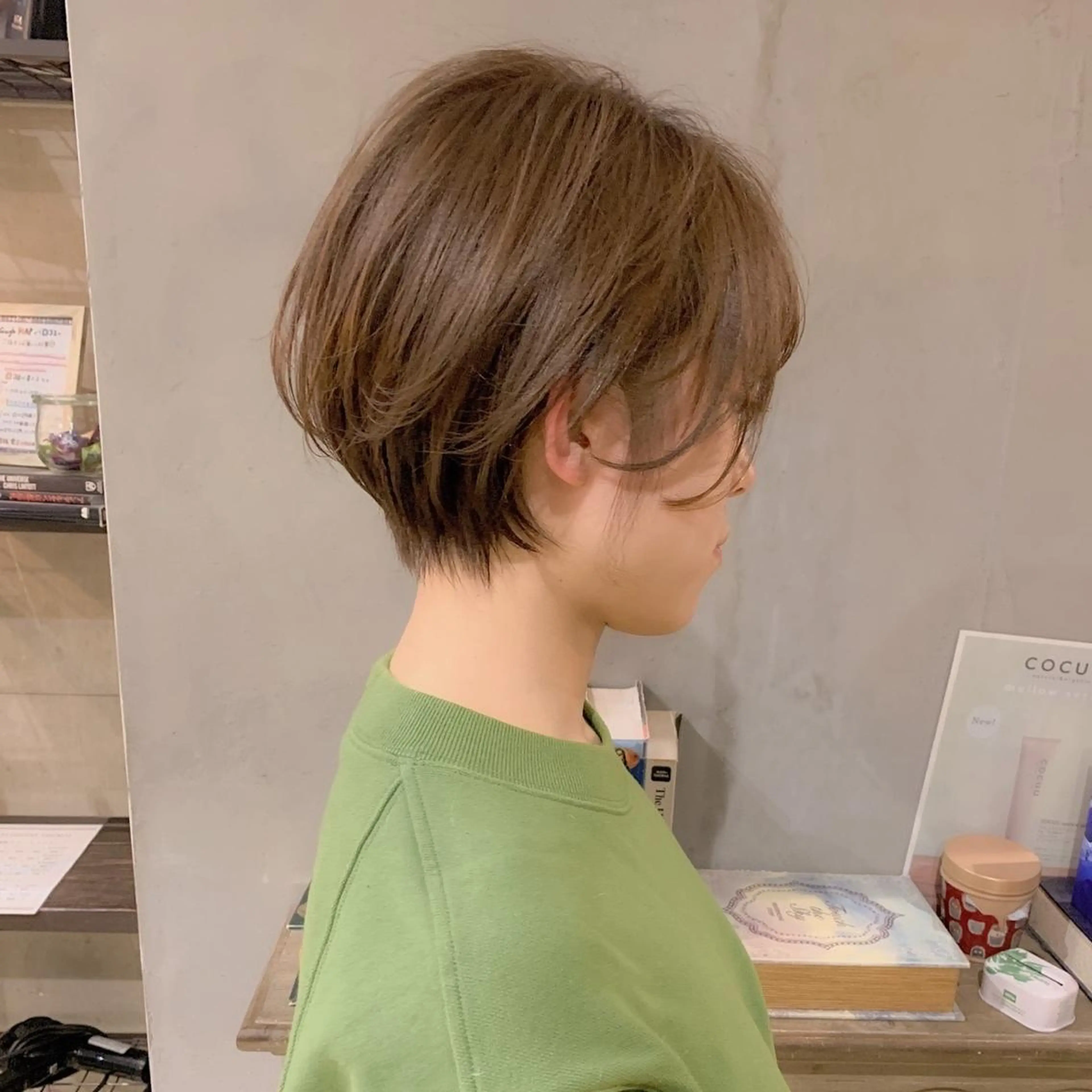 ショート カラー 切りっぱなしボブ ショートボブ 丸みショート ボブ ショートヘア 立川✨ブリーチ/ ケアブリーチ✨のヘアスタイル