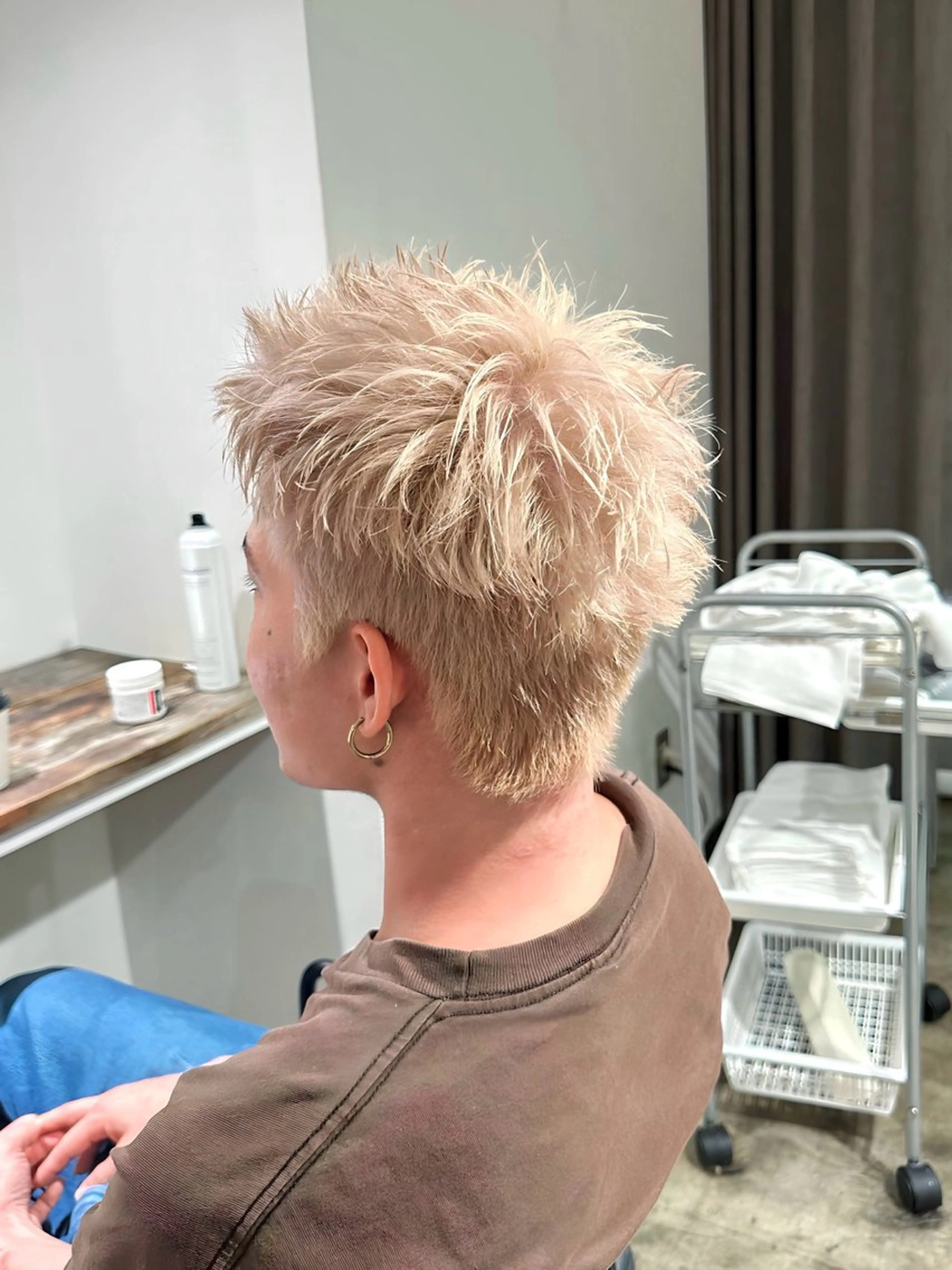 メンズ メンズブリーチ メンズハイトーン メンズパーマ スパイキーショート カット ヘアカラー トリートメント 骨格補正施術/メンズ 専門美容師/YUYAのヘアスタイル