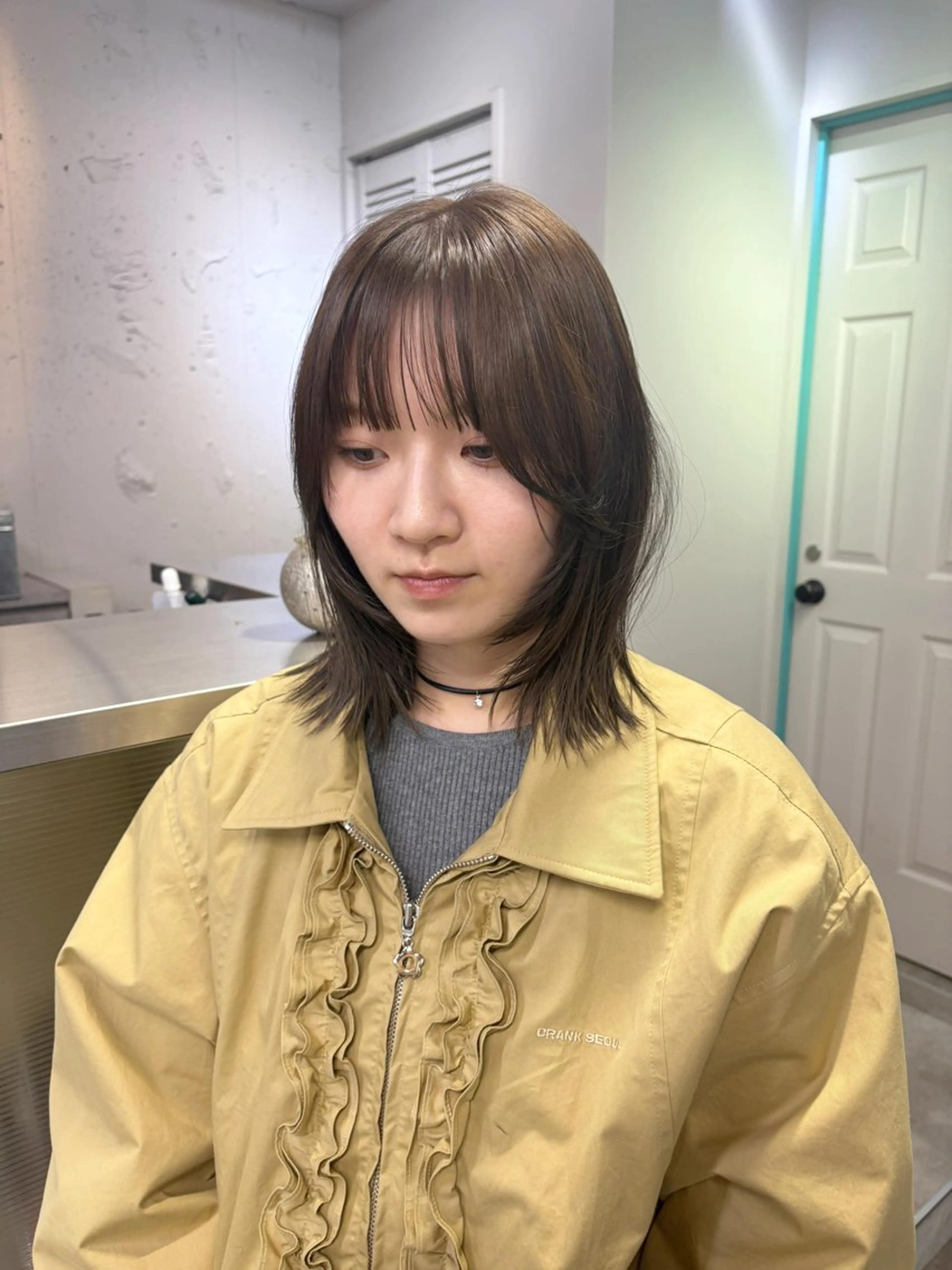 ミディアム カット ヘアカラー ハッシュカット🎀 レイヤーカットのヘアスタイル