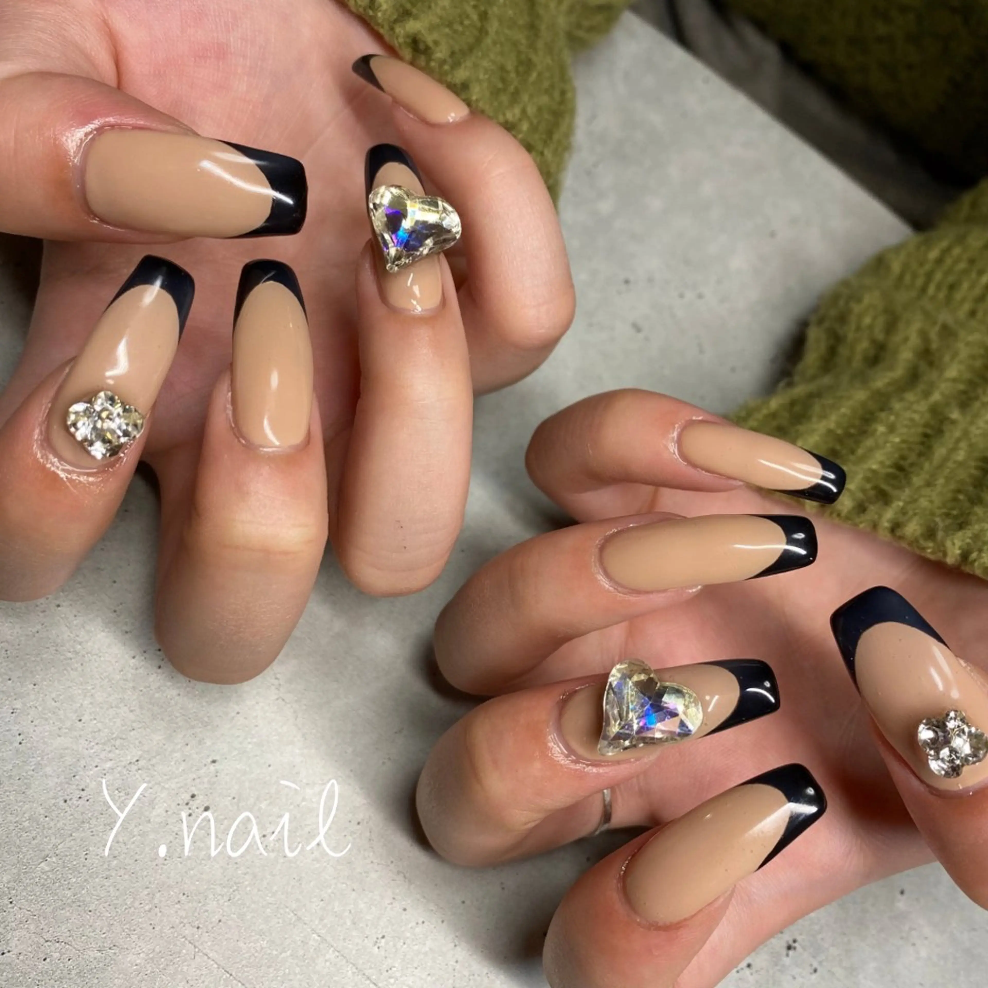 ネイル アートネイル Y. nailのネイルデザイン