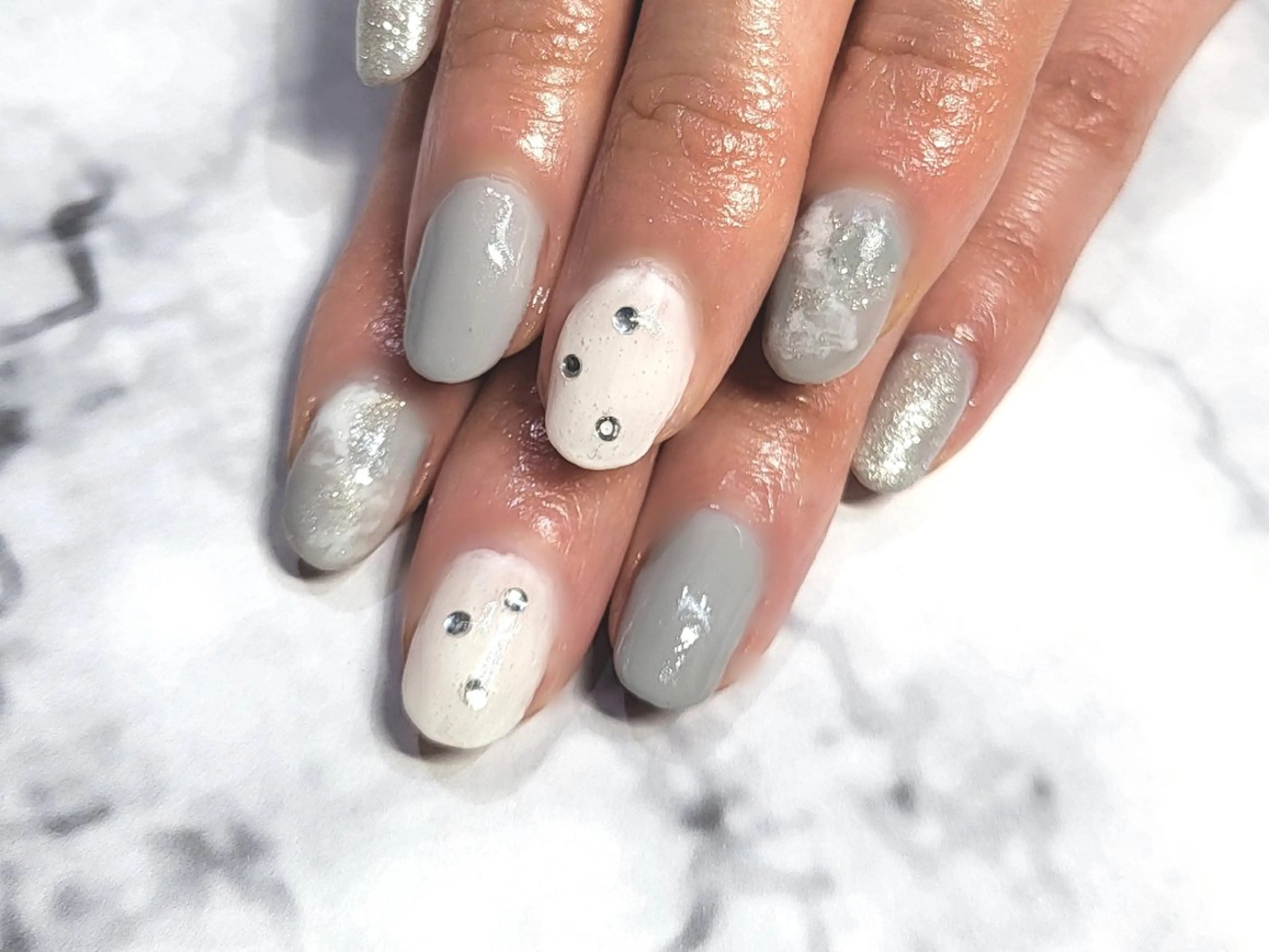 ネイル ハンドネイル 矢野 美希のネイルデザイン