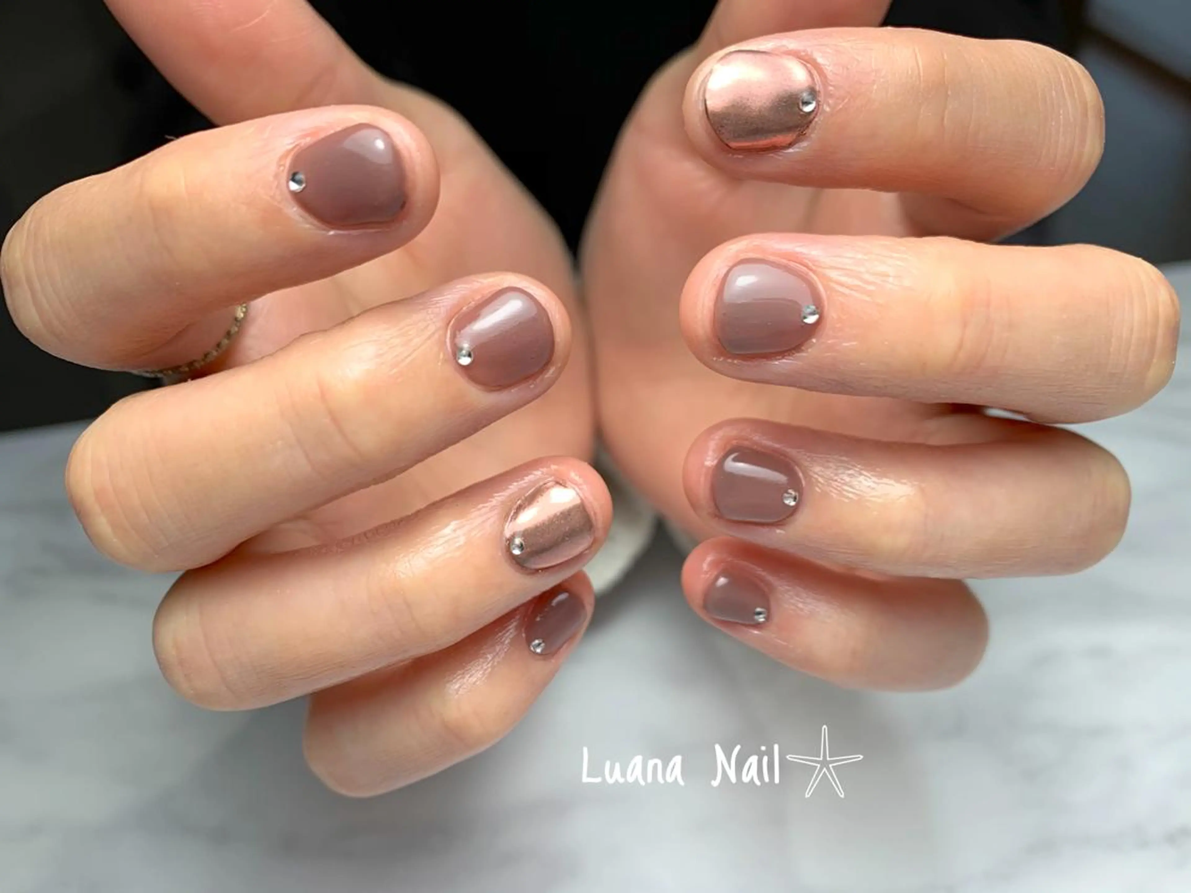 ネイル ミラーネイル ハンドネイル BeauJu by Luana Nail所属・BeauJu by Luana Nailのネイルデザイン