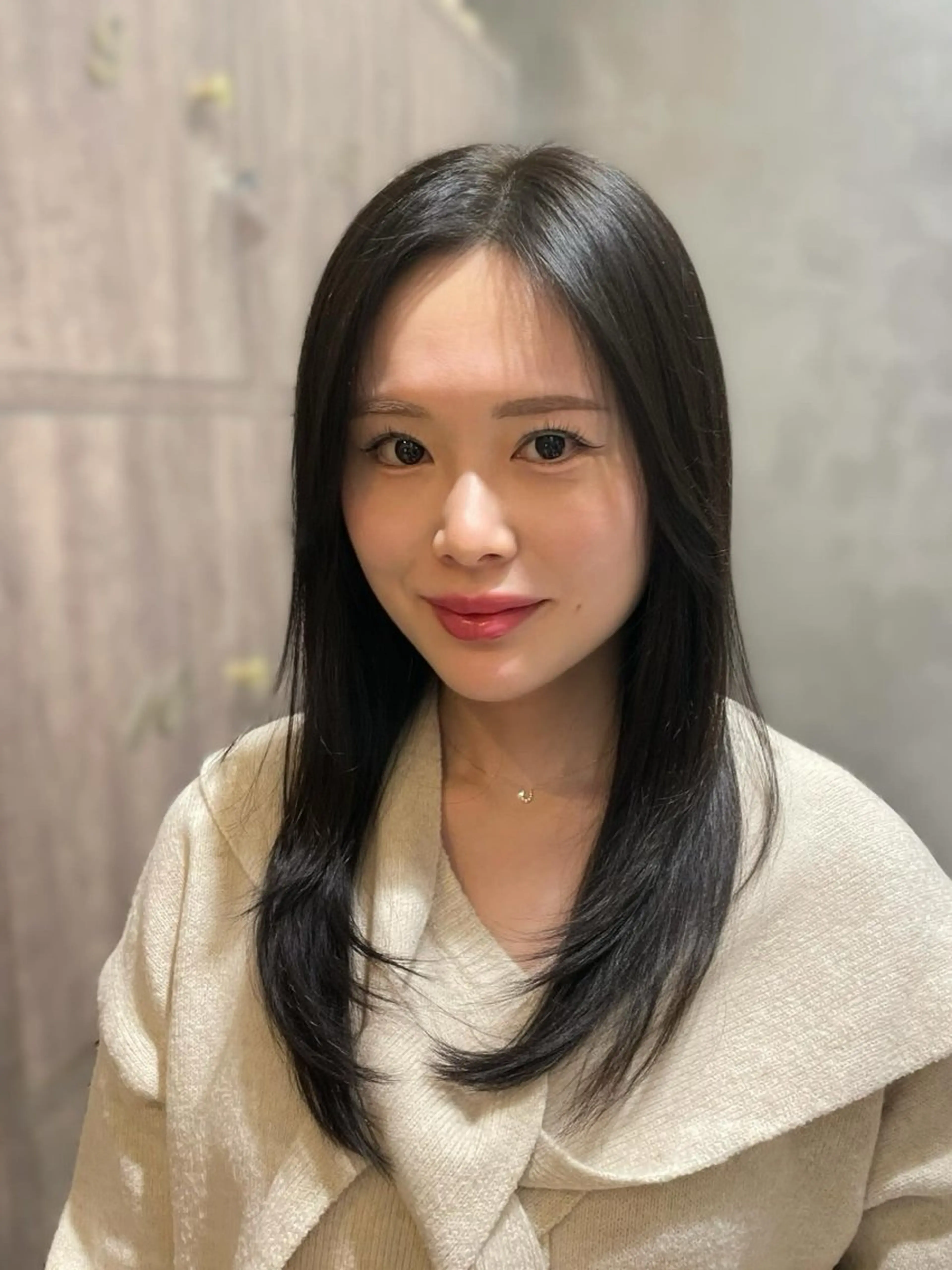 セミロング カラー 森 はるかのヘアスタイル