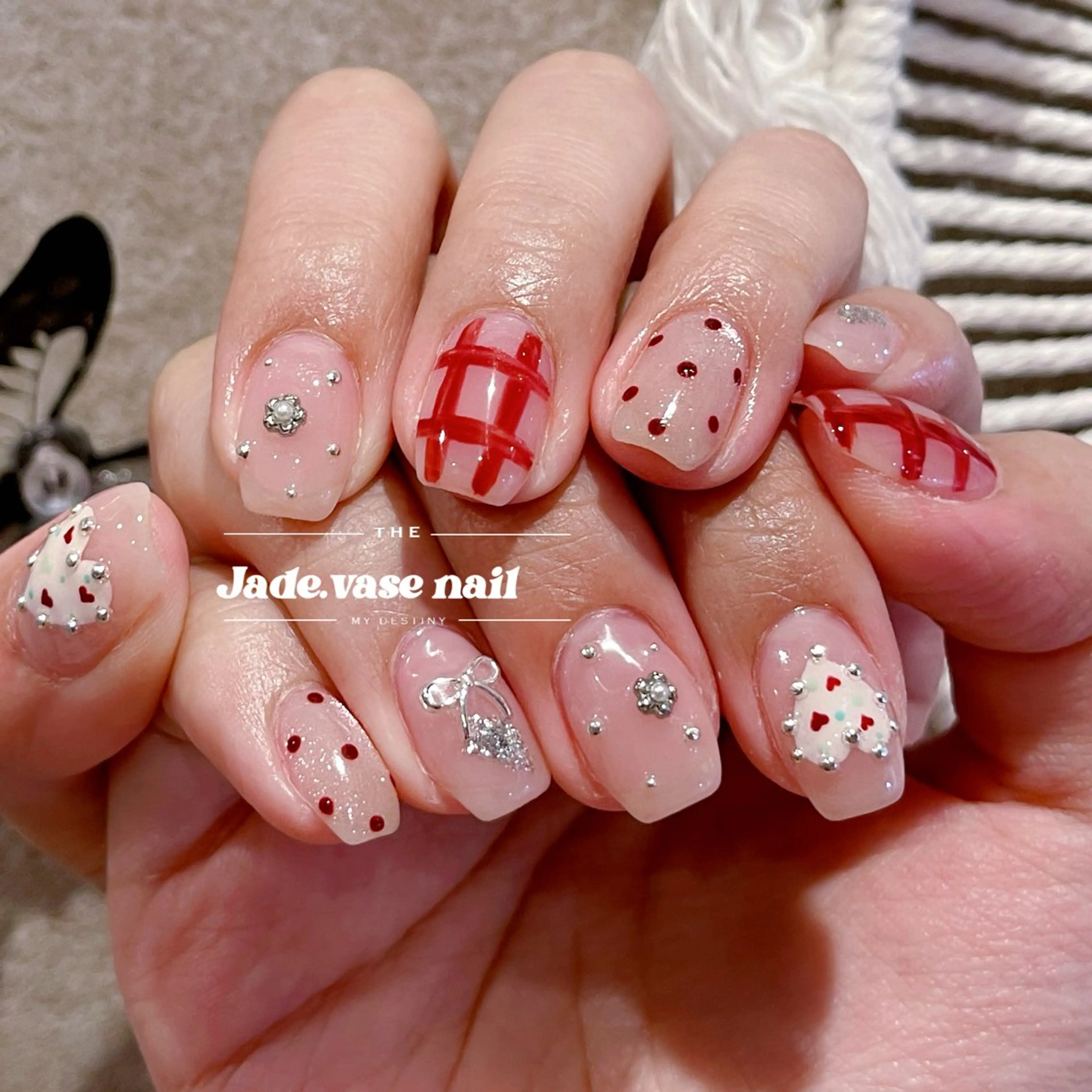 ネイル ハンドネイル ハンドケア ✰Jade.vase 银座のネイルデザイン