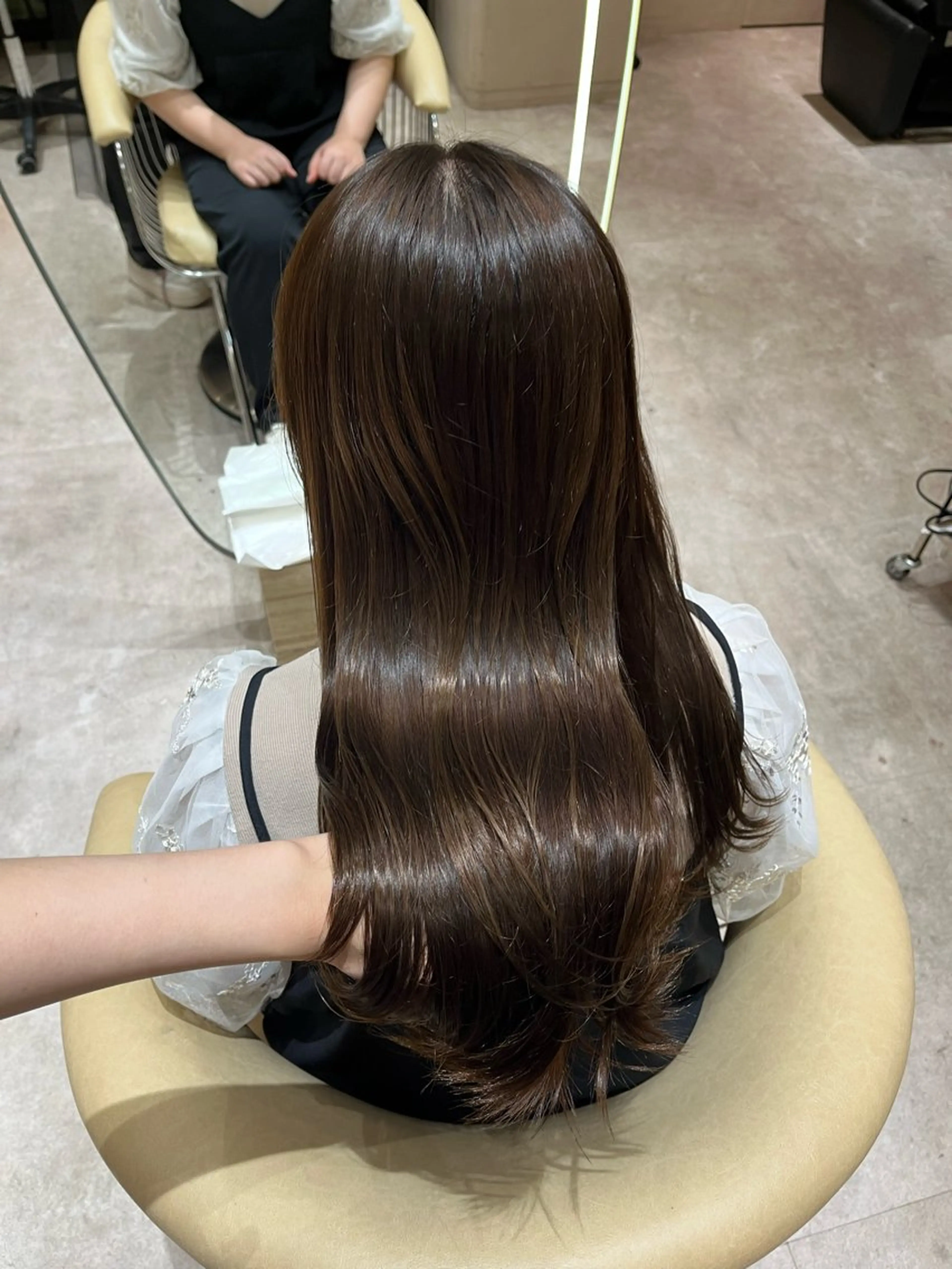 セミロング カラー ヘアカラー 顔周りカット/ 透明感カラー/ユナのヘアスタイル